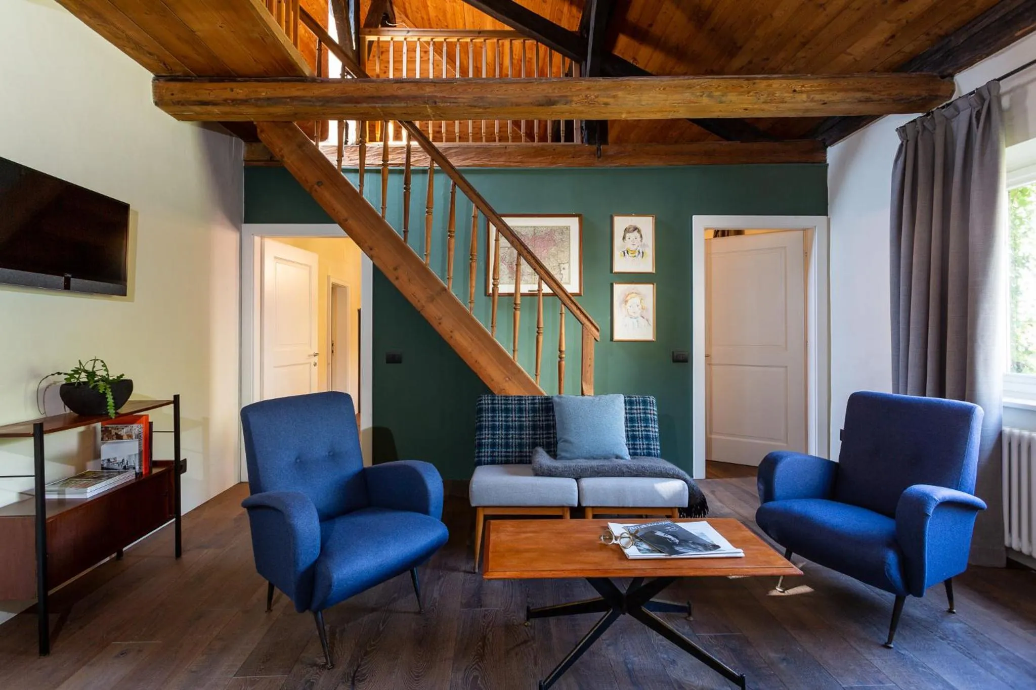 Living room in Goldenstern Townhouse
