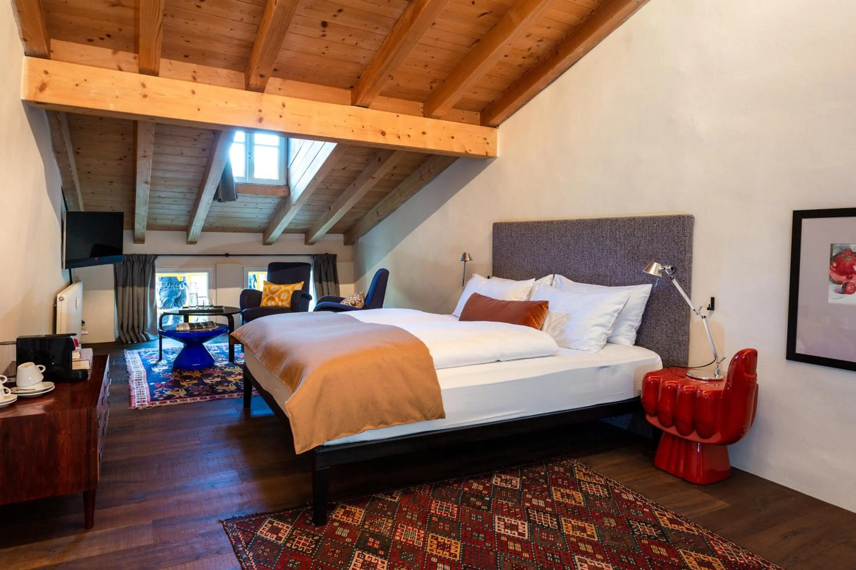 Photo of the whole room, Bed in Goldenstern Townhouse