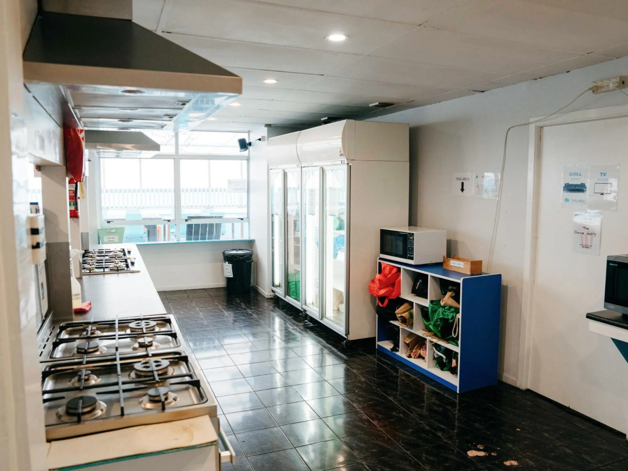 Kitchen or kitchenette in Attic Backpackers