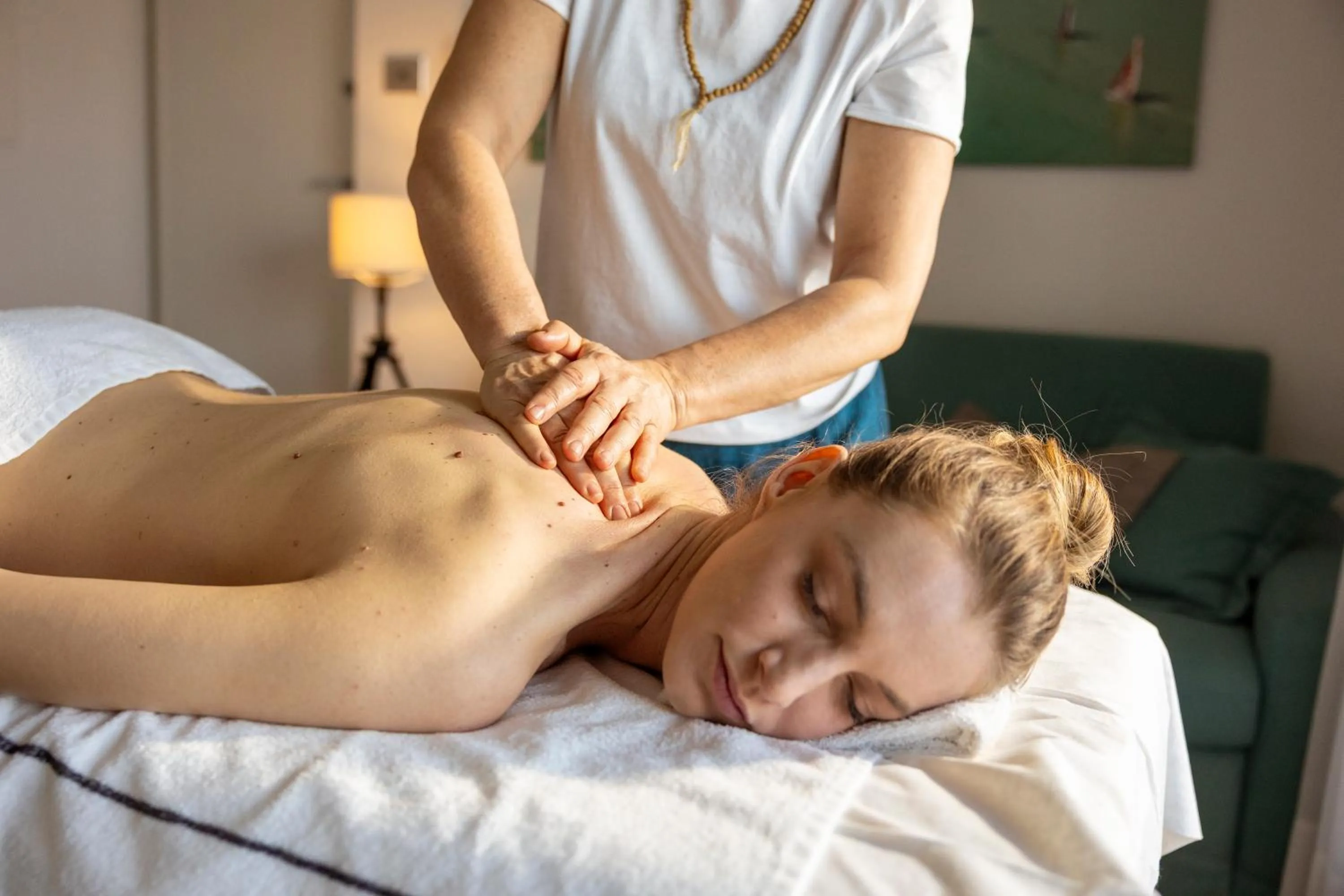 Massage in Sunset Residence