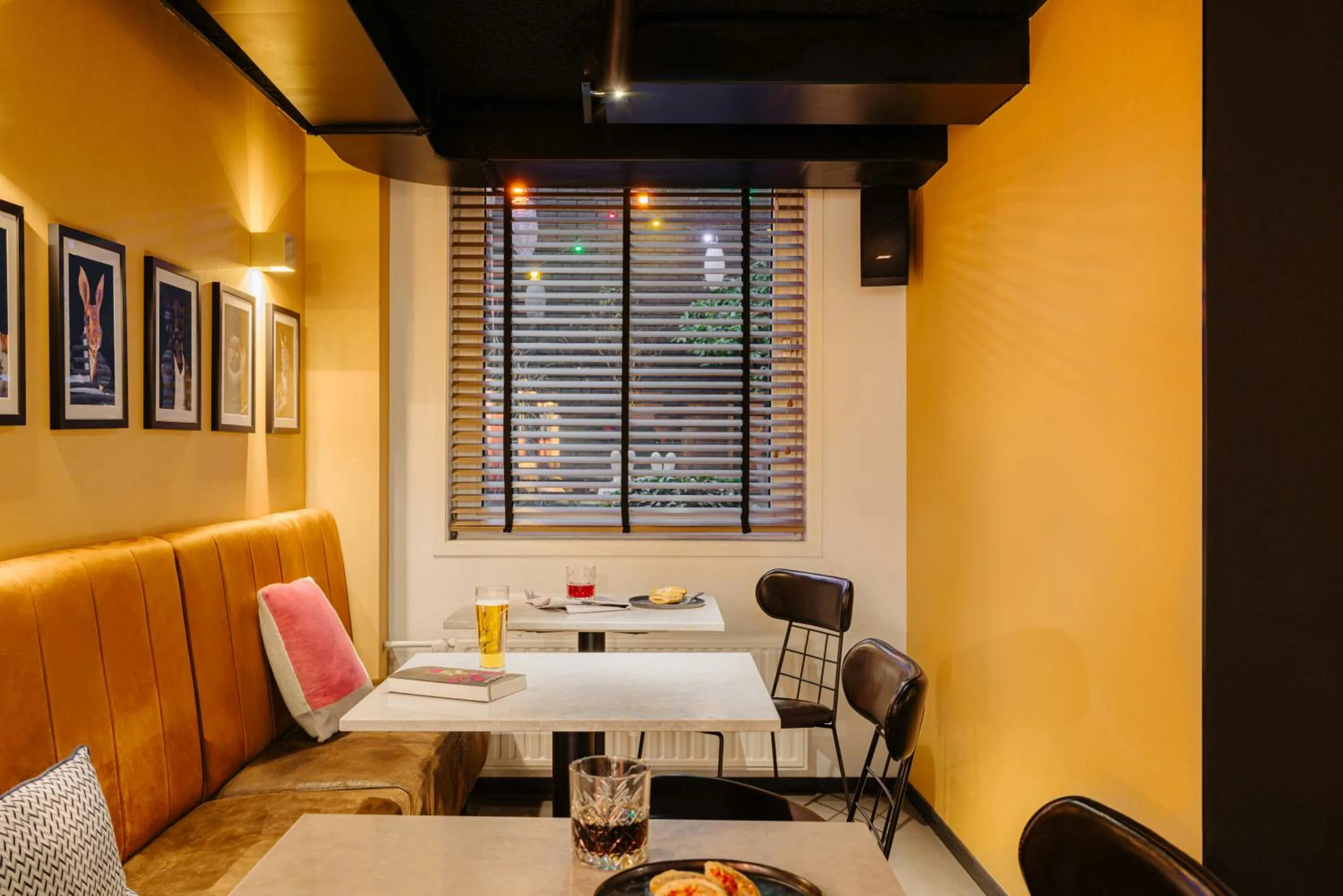 Photo of the whole room in Leonardo Hotel Amsterdam Leidse Square