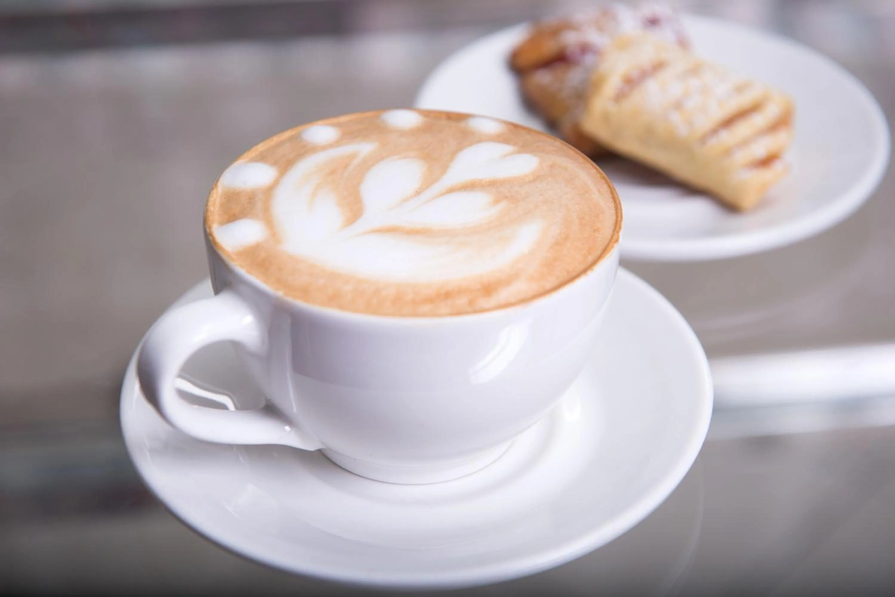 Coffee/tea facilities in Britannia Hotel