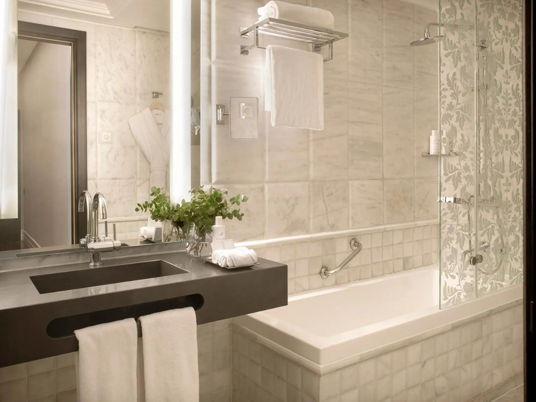 Bathroom in Hotel Único Madrid, Small Luxury Hotels