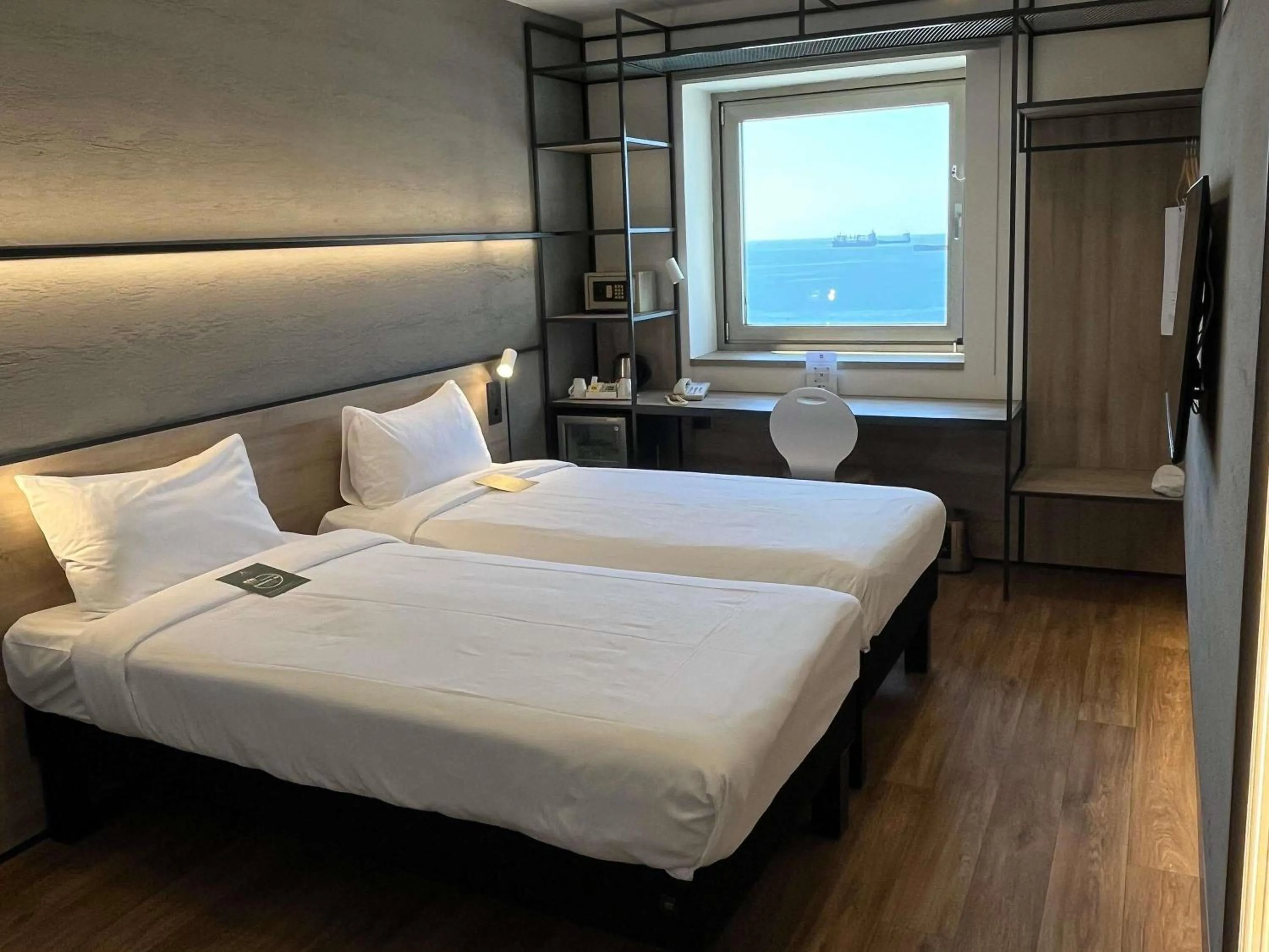 Bedroom, Bed in Ibis Istanbul Zeytinburnu