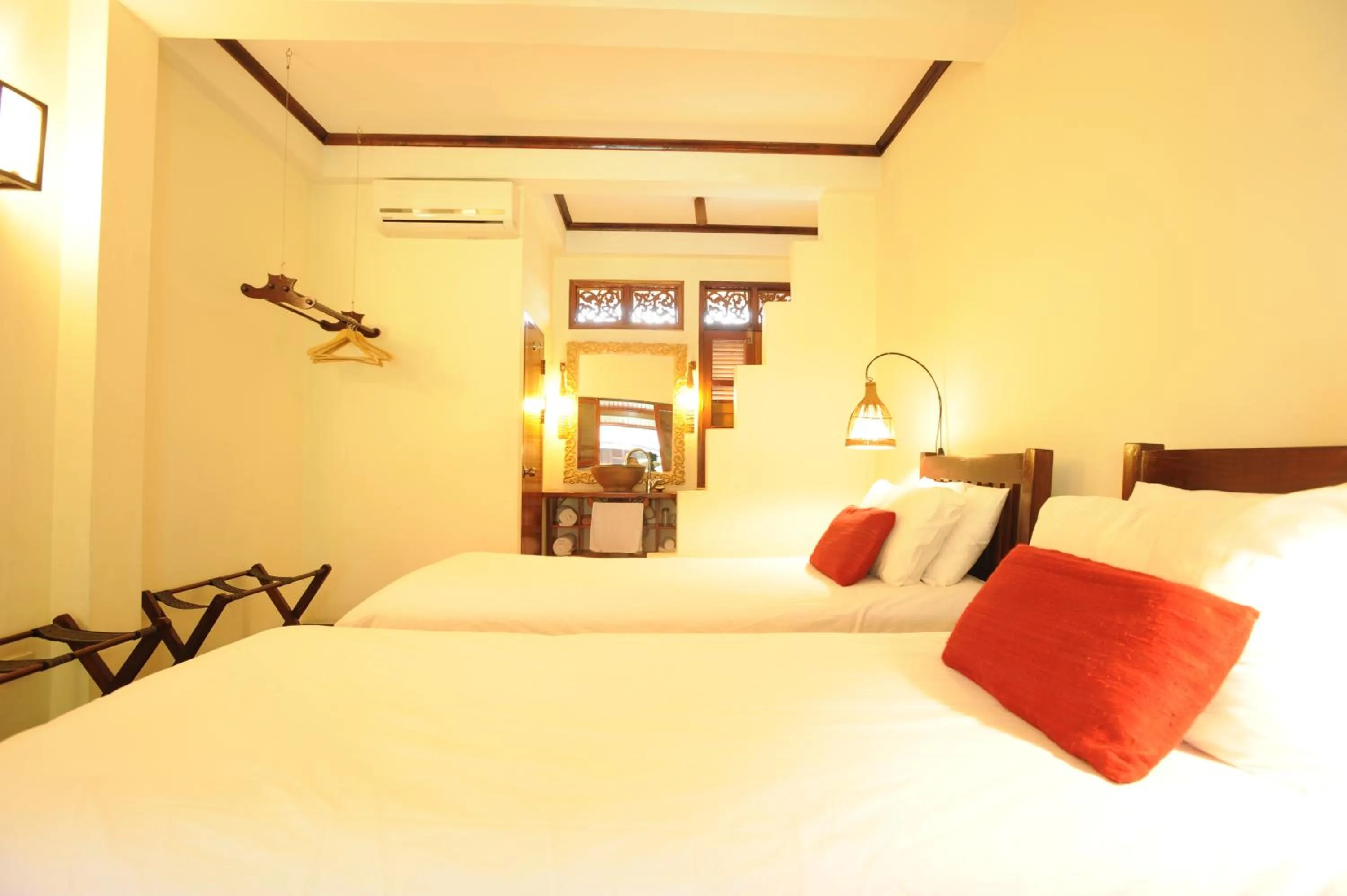 Photo of the whole room, Bed in Lotus Villa