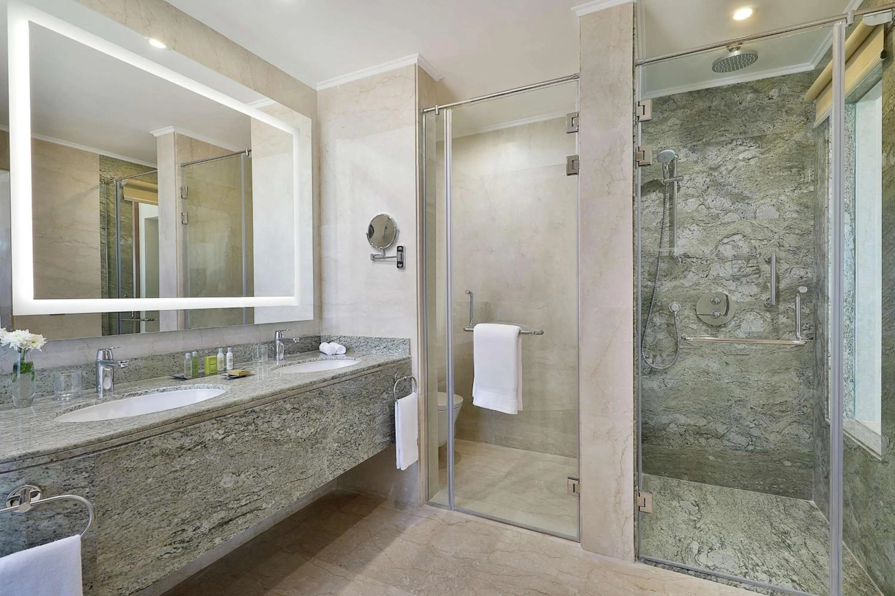 Bathroom in Hilton Hurghada Plaza Hotel