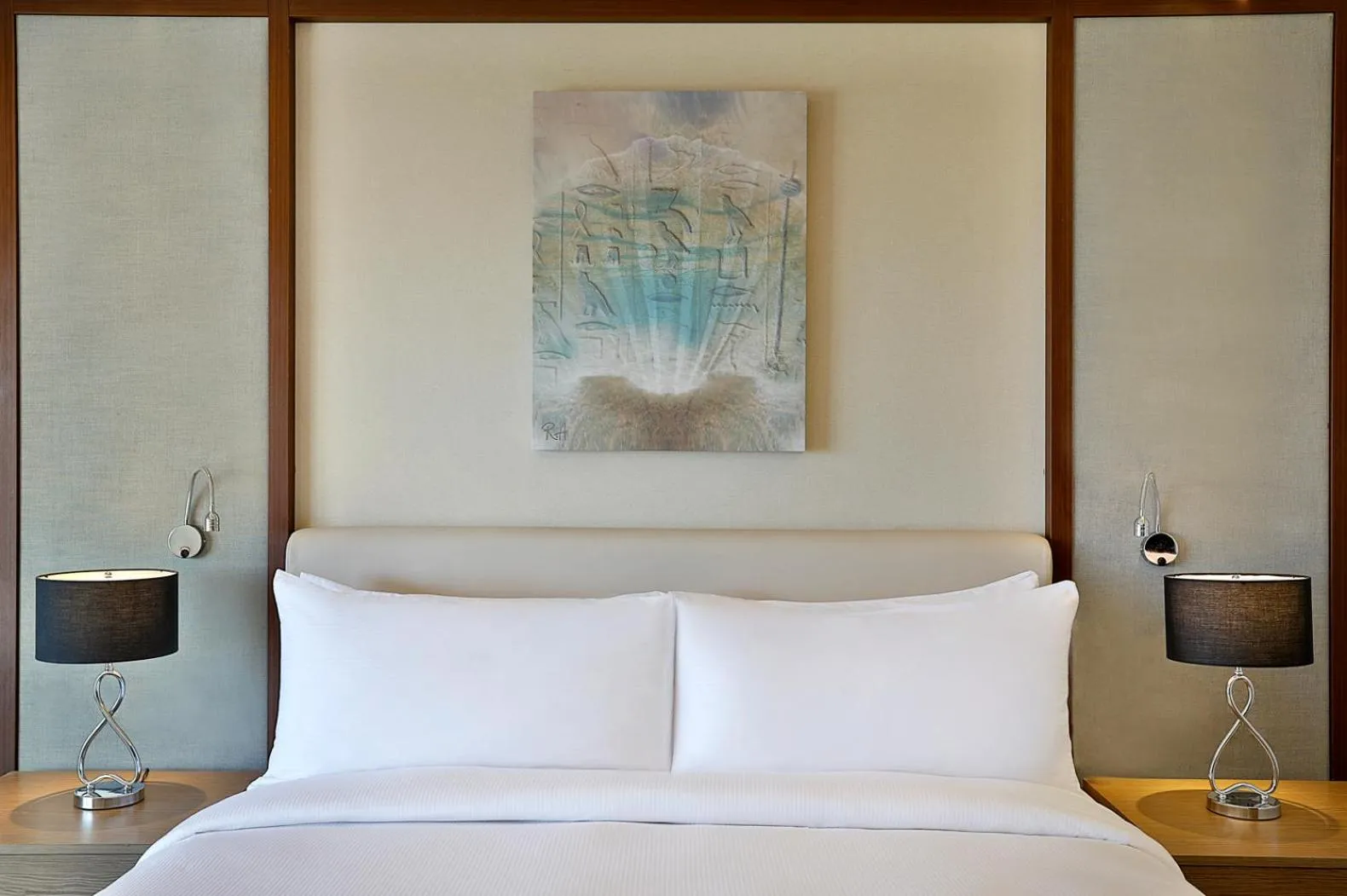 Bed in Hilton Hurghada Plaza Hotel