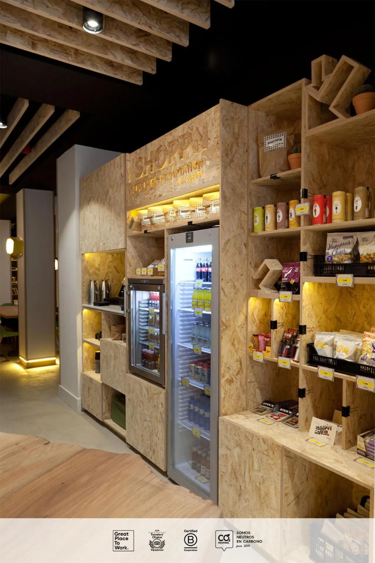 Supermarket/grocery shop in SLEEP'N Atocha - B Corp Certified