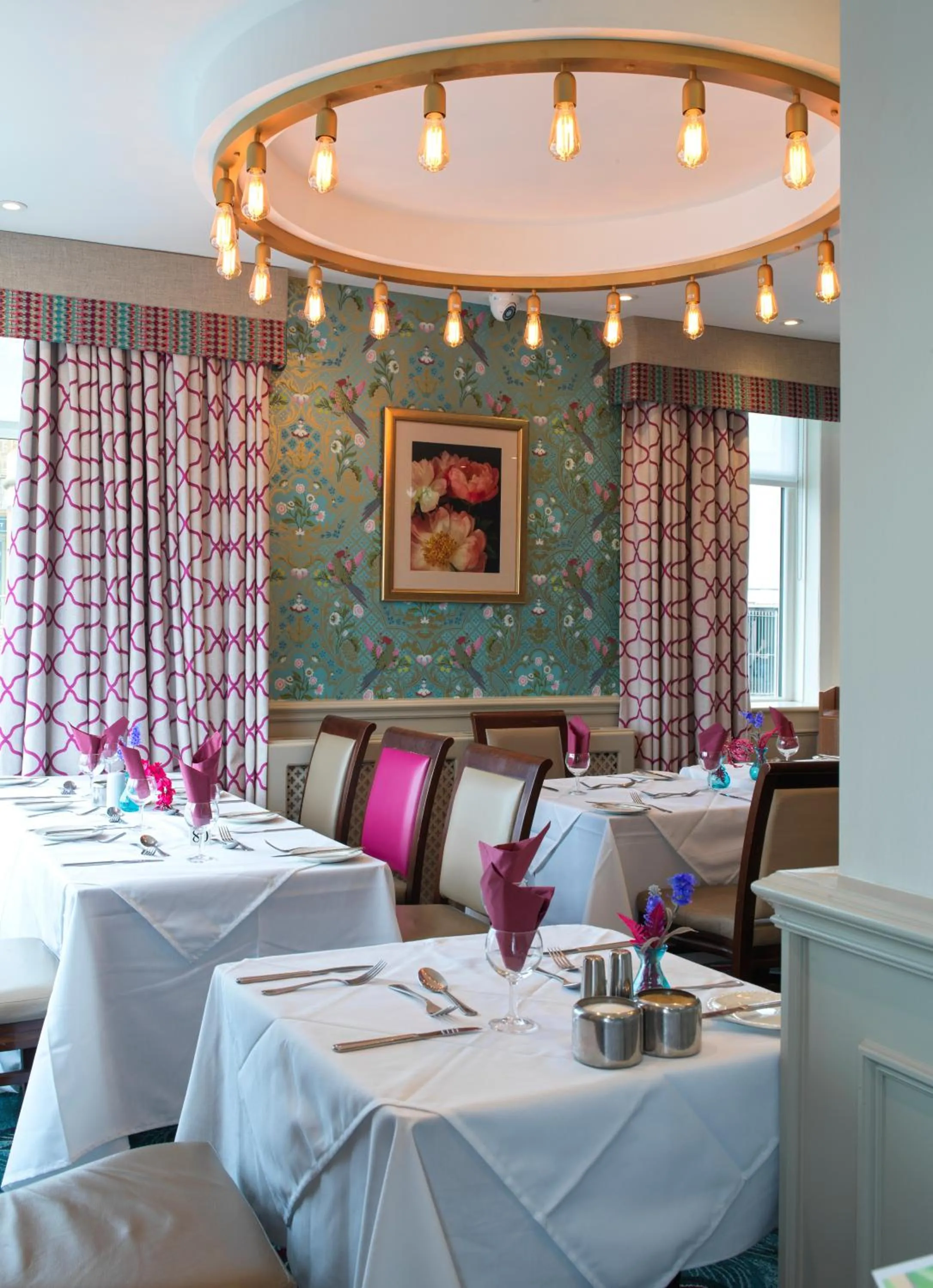 Restaurant/places to eat in Hotel Sheraton