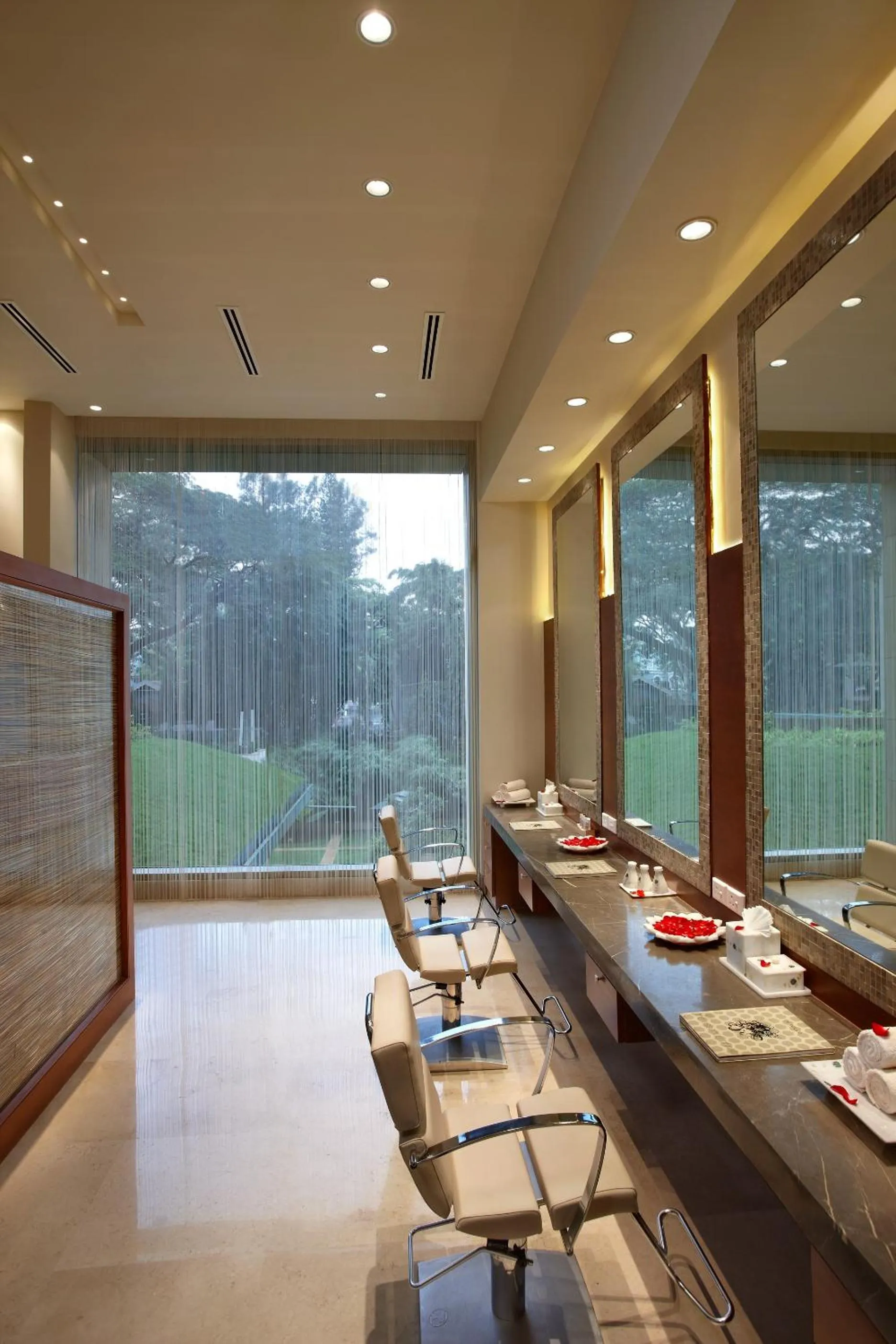 Spa and wellness centre/facilities in ITC Gardenia, a Luxury Collection Hotel, Bengaluru