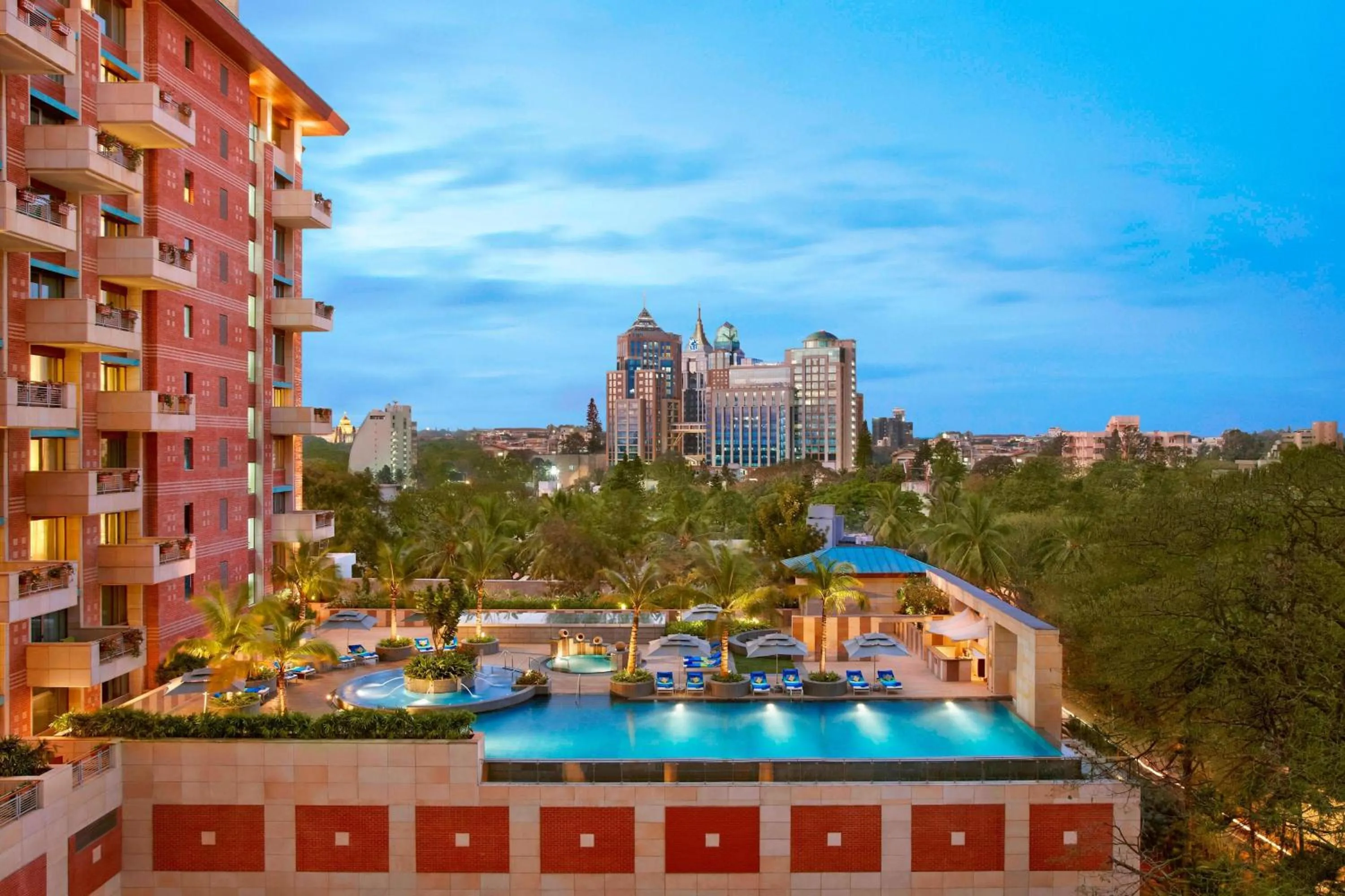 Swimming pool in ITC Gardenia, a Luxury Collection Hotel, Bengaluru