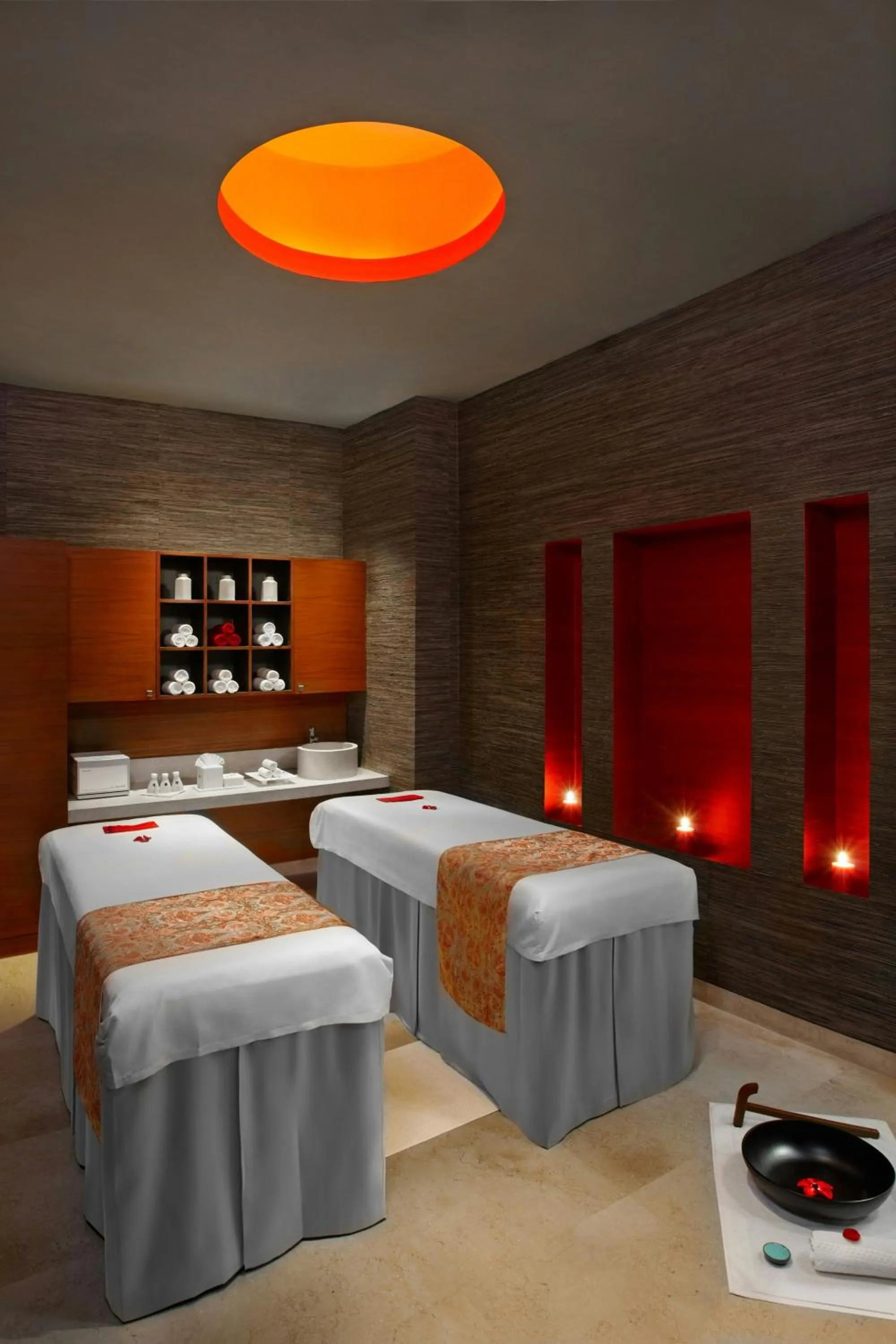 Spa and wellness centre/facilities, Bed in ITC Gardenia, a Luxury Collection Hotel, Bengaluru