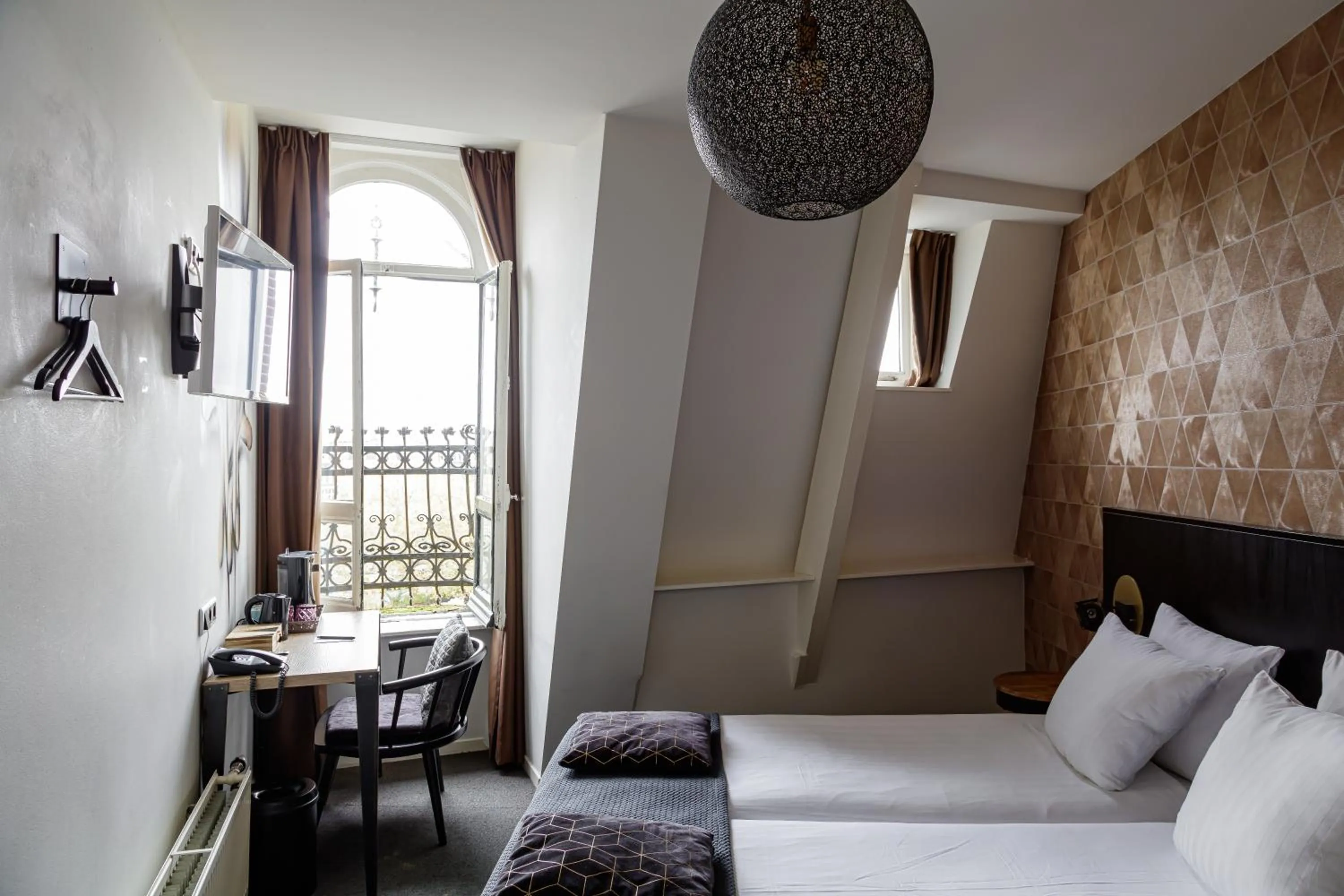 Bedroom, Bed in Boutique Hotel View