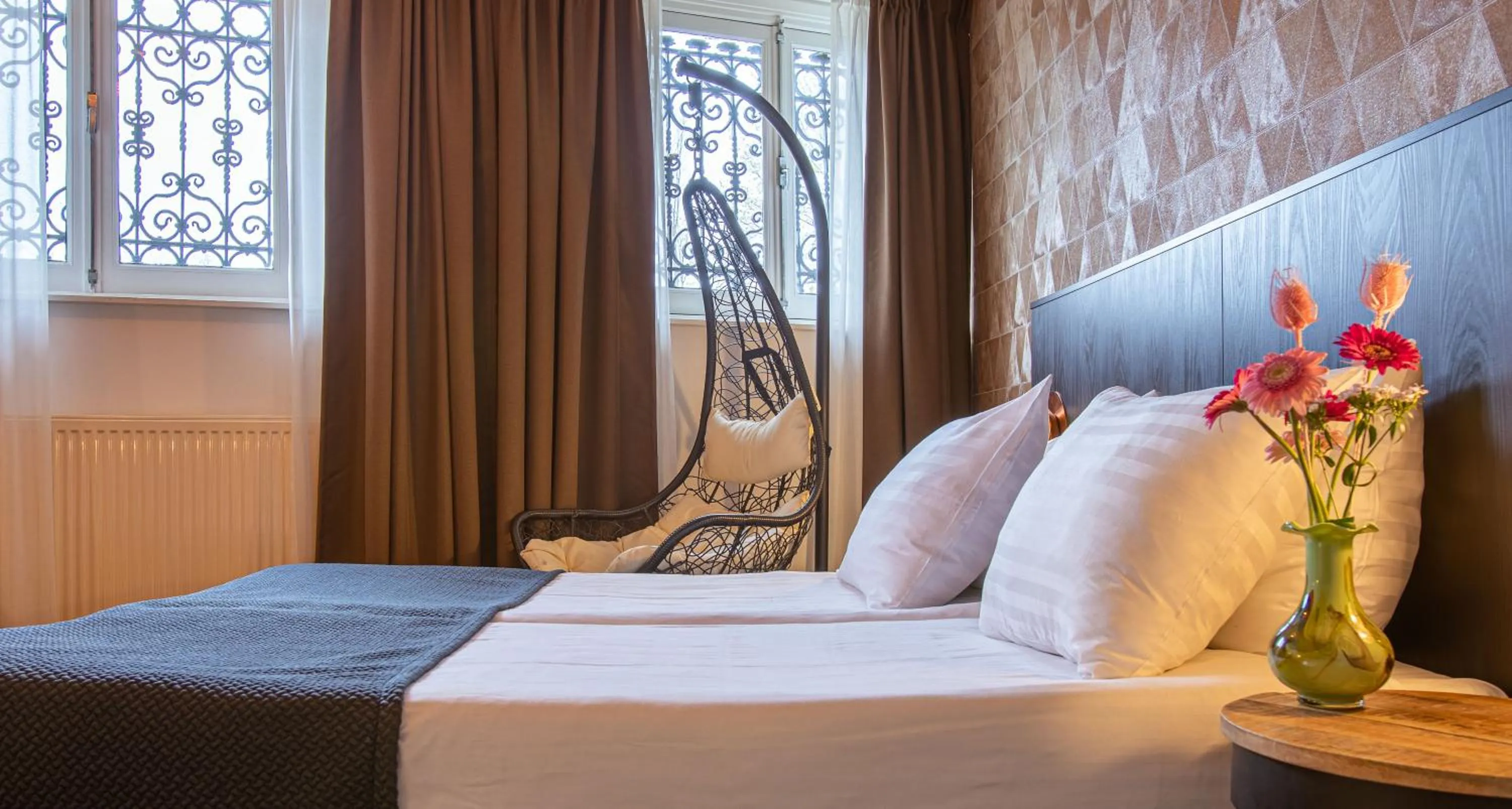 Bedroom, Bed in Boutique Hotel View