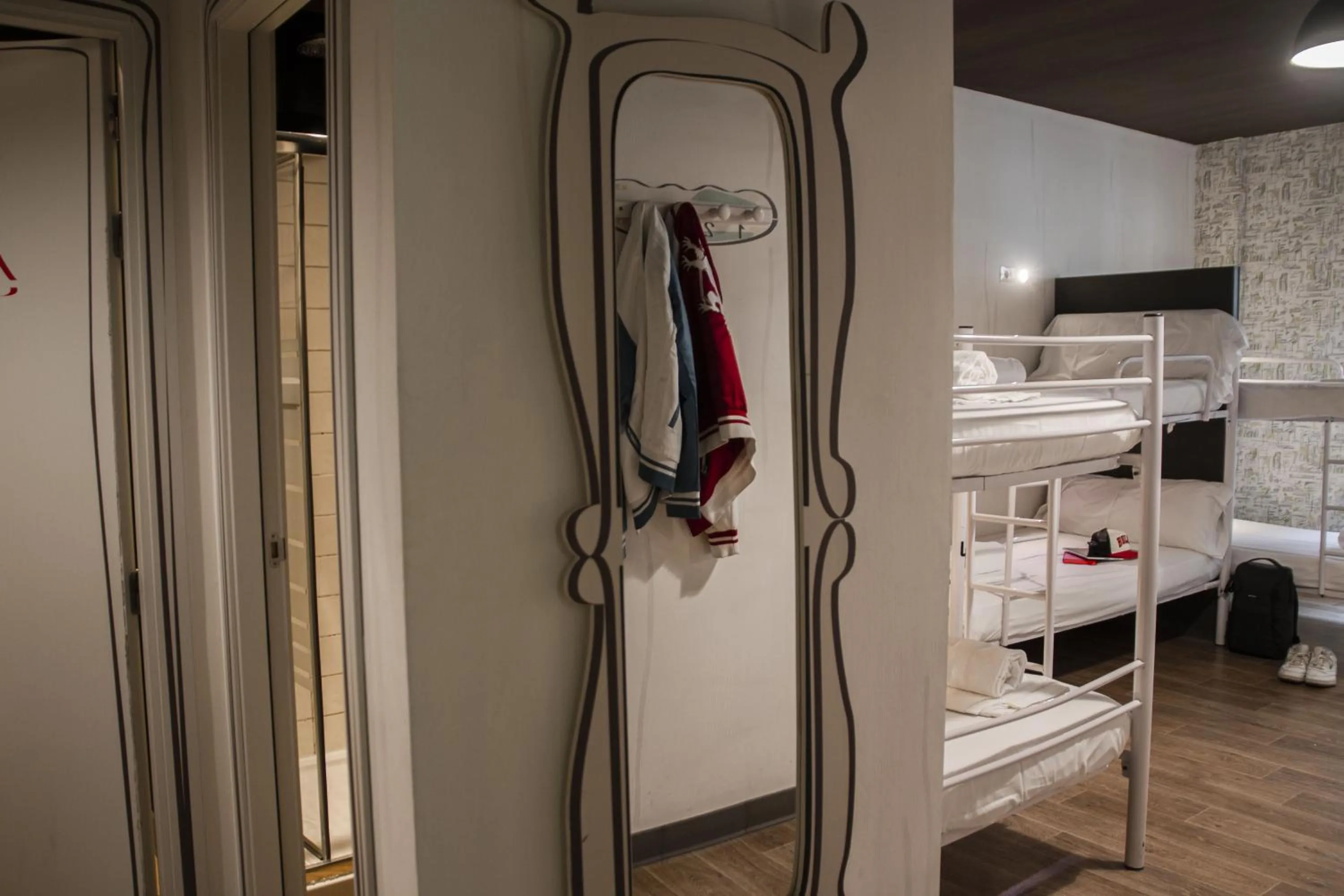 Bed in room00 Ventura Hostel