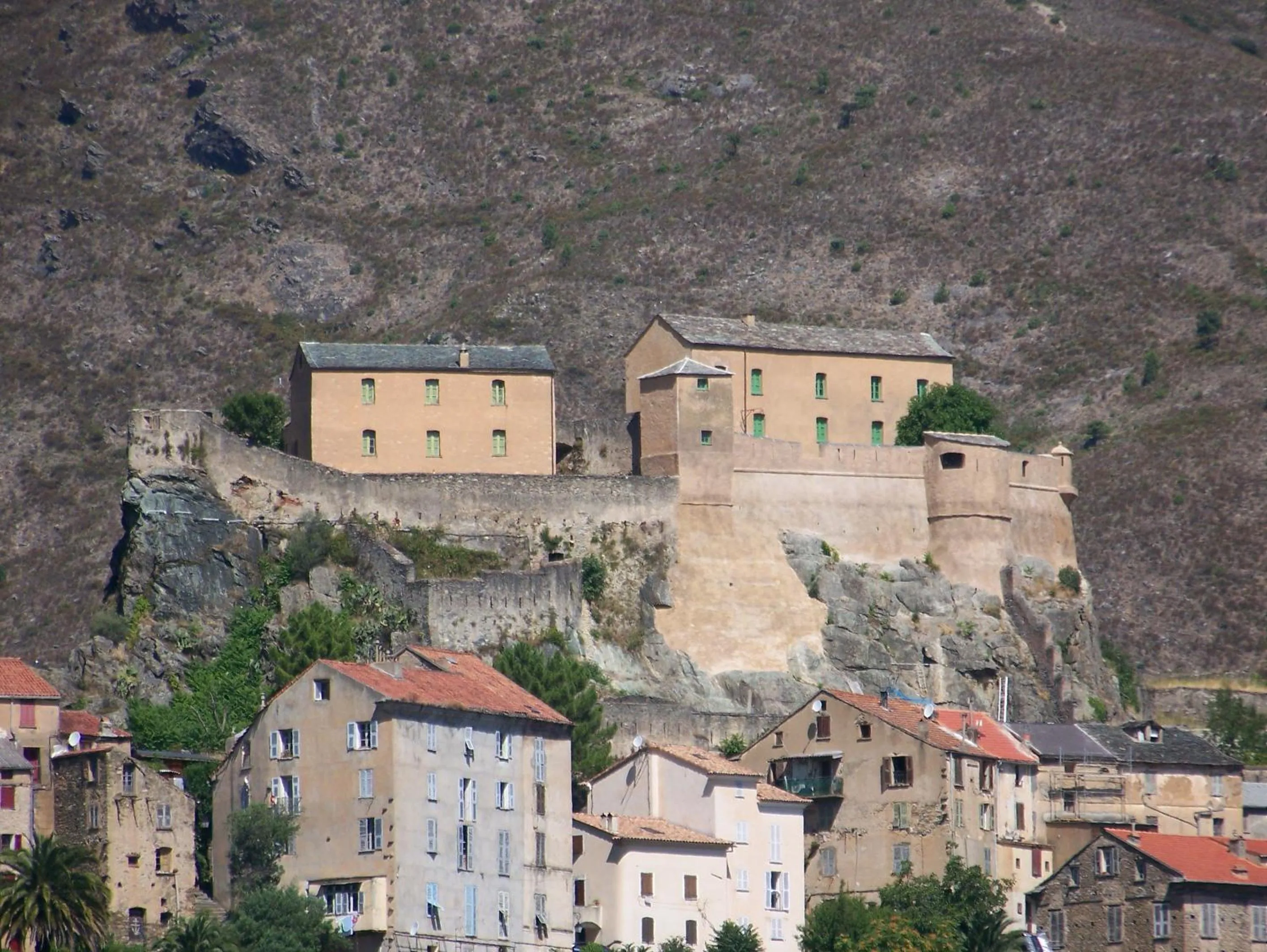 Area and facilities in Vanina Park