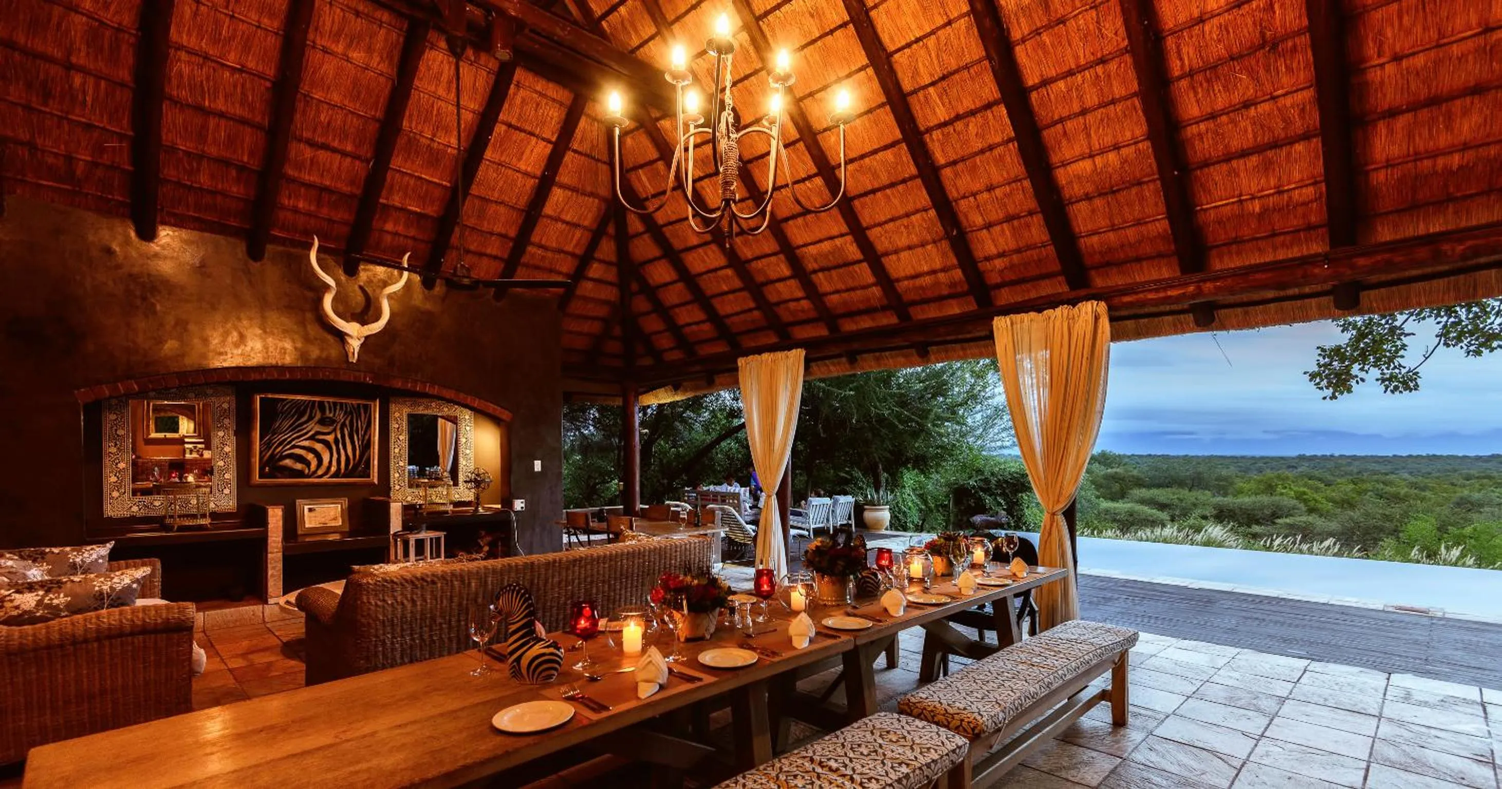 Balcony/Terrace in Khaya Ndlovu Safari Manor