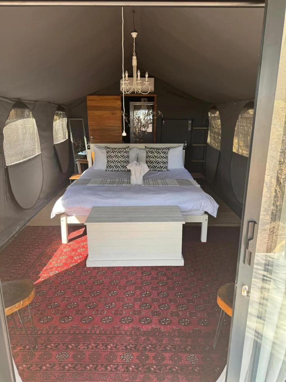 Bed in Khaya Ndlovu Safari Manor