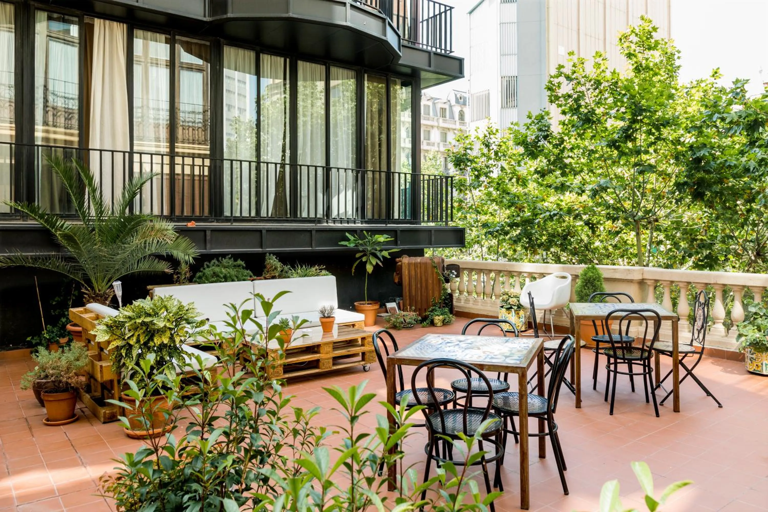 Patio in La Casa Gran B&B