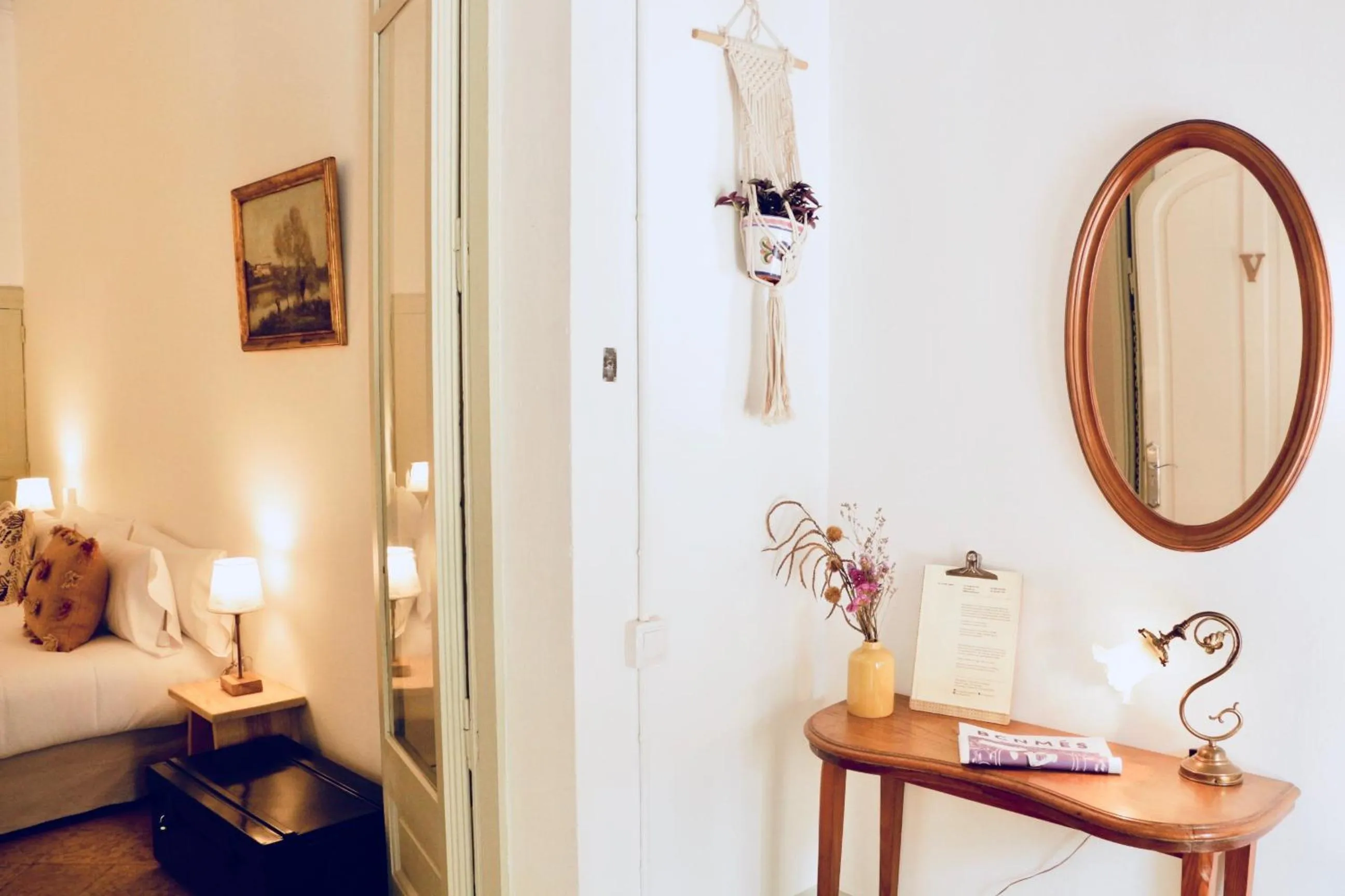 Garden, Bed in La Casa Gran B&B