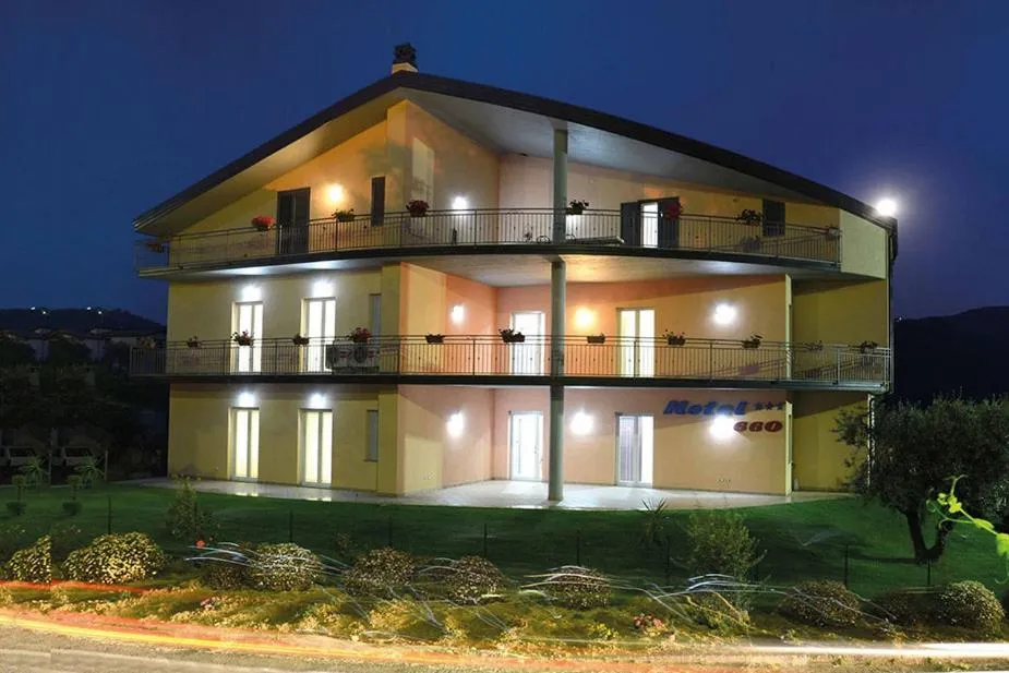 Street view in Hotel 660