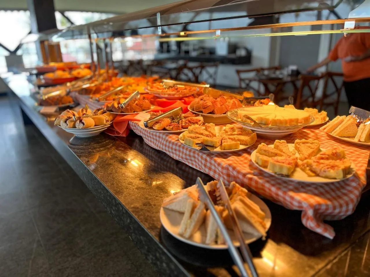 Dining area in El Aram Imirá Beach Resort