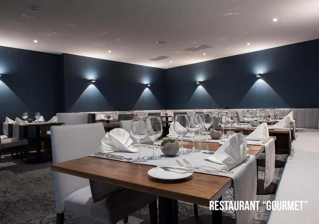 Restaurant/places to eat in Grand Hôtel Les Endroits