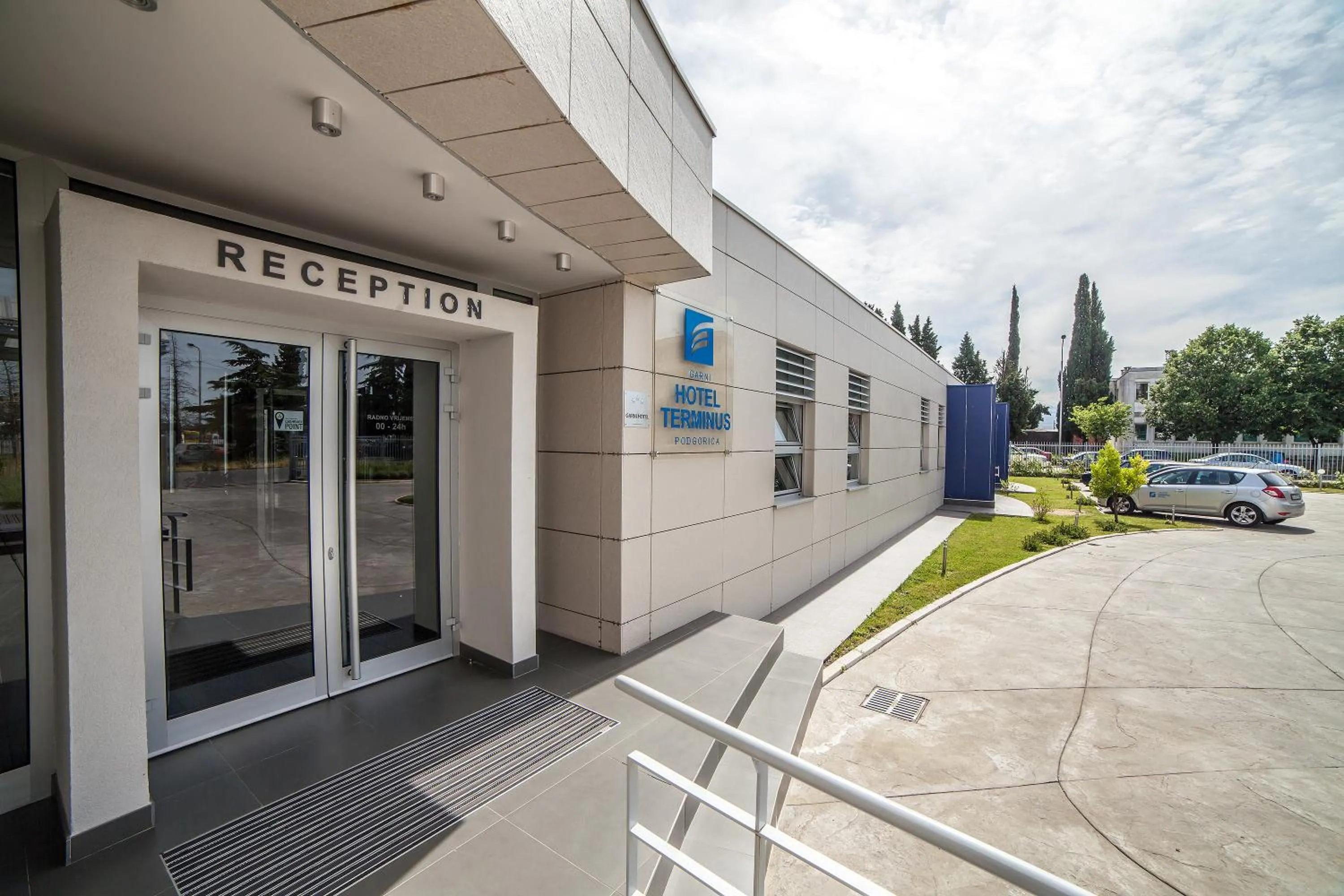 Facade/entrance in Hotel Terminus
