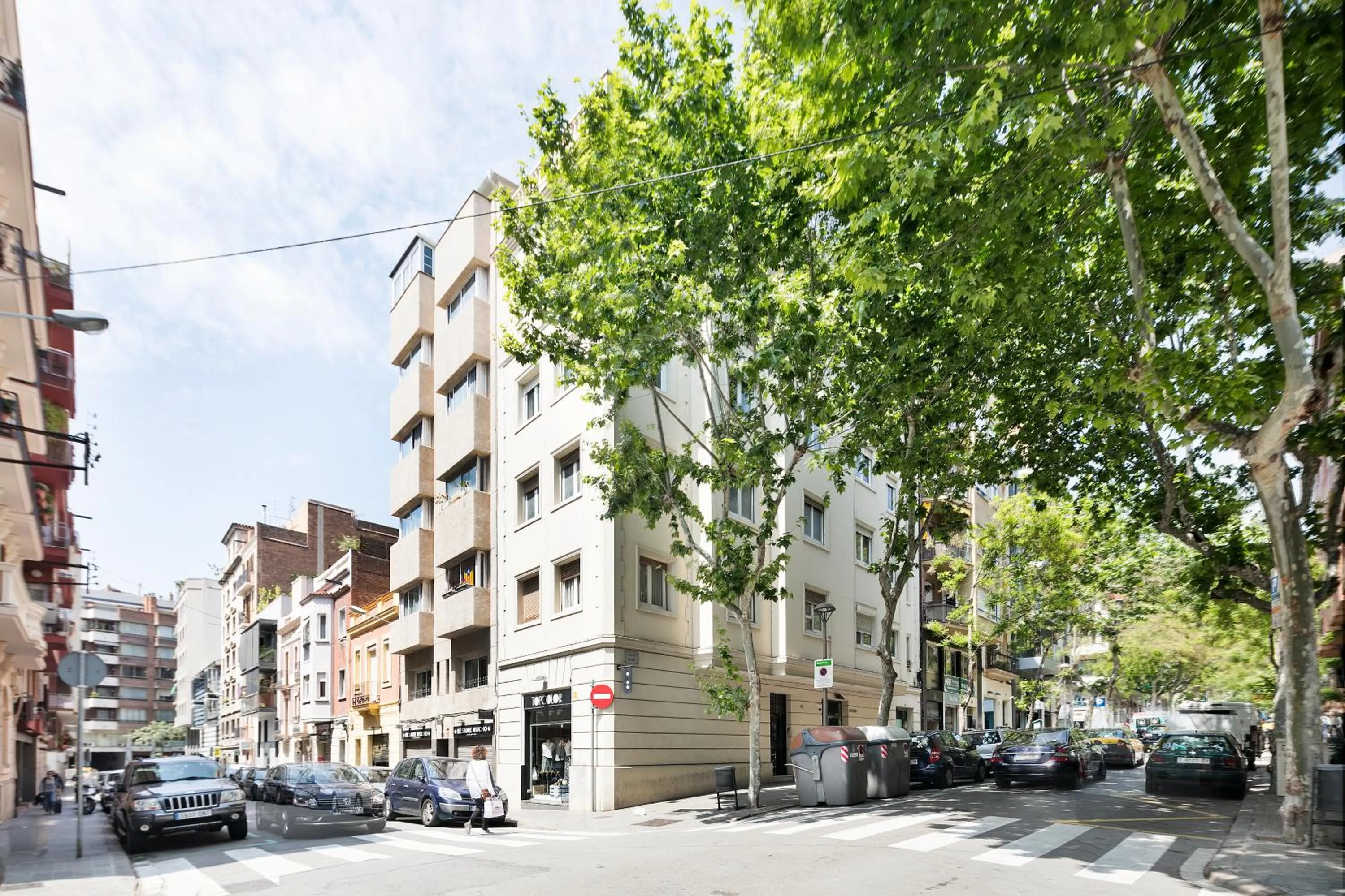 Property building in Apartamentos Laforja