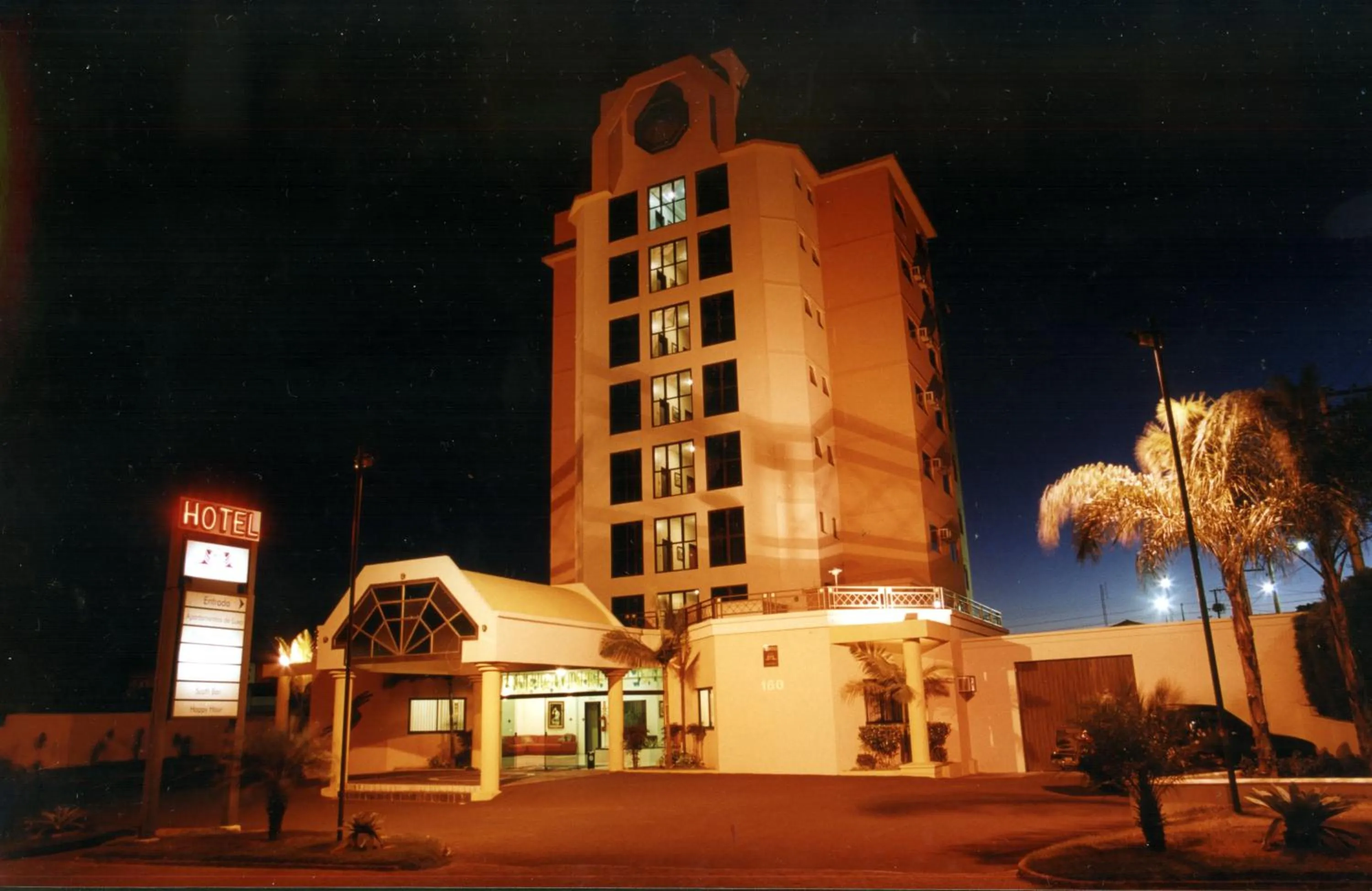 Property building in Carlton Plaza Hotel Uberlandia