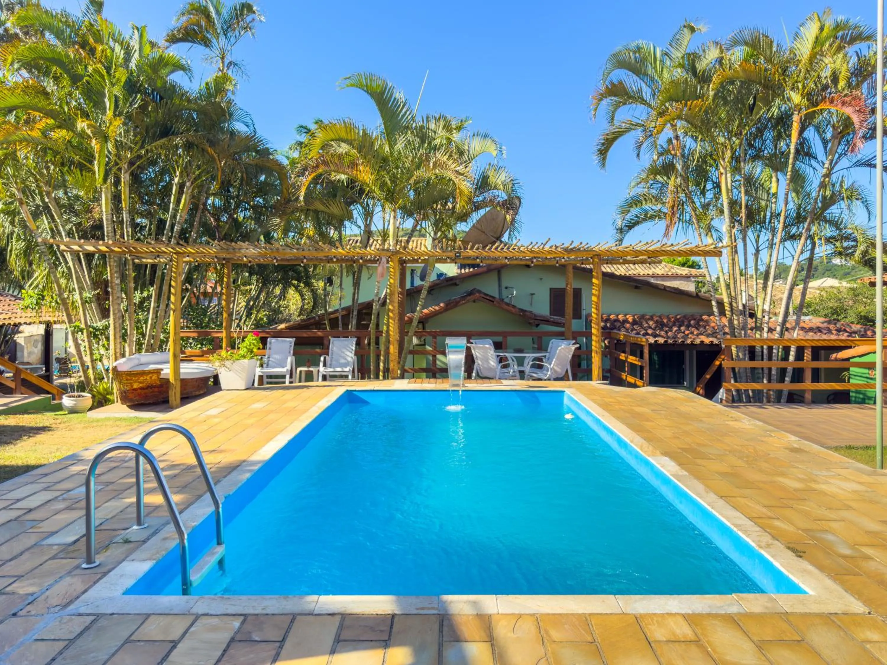 Swimming pool in Pousada Sonho de Geribá