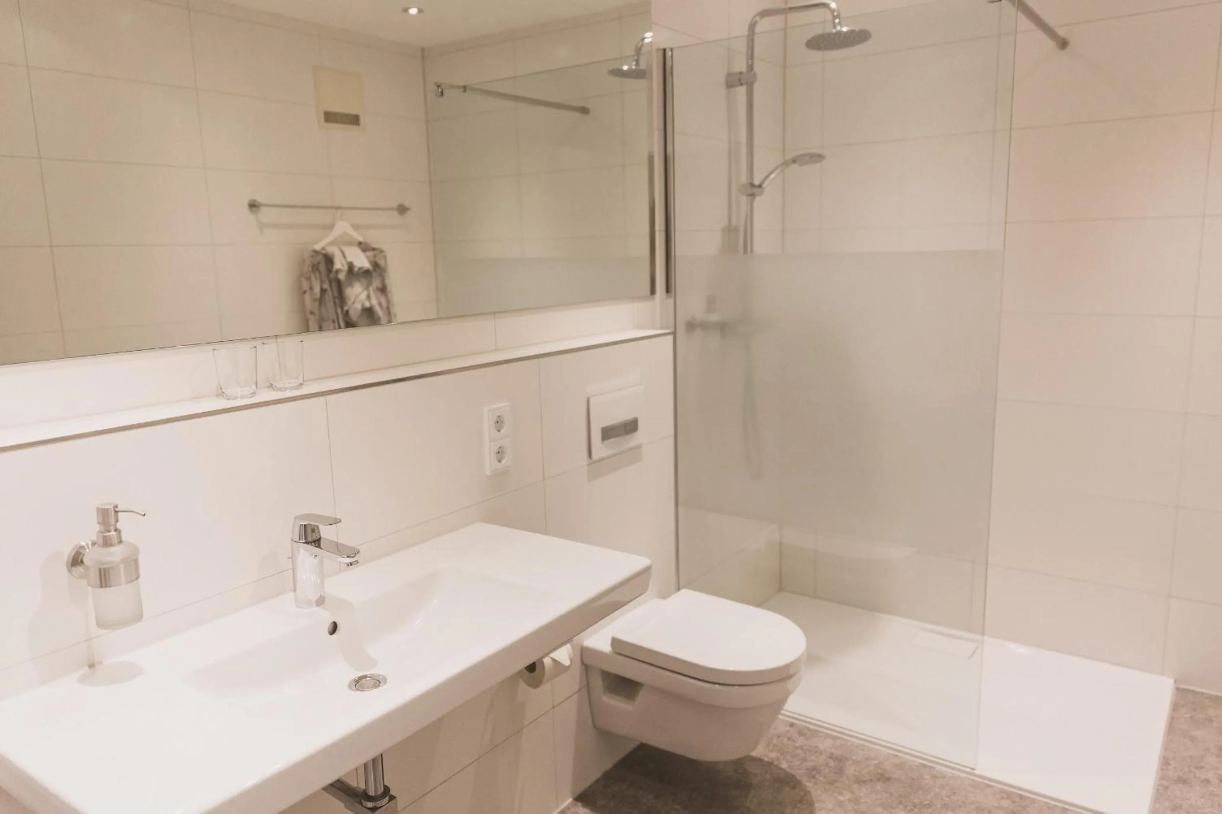 Shower in Weingut Gehlen-Cornelius