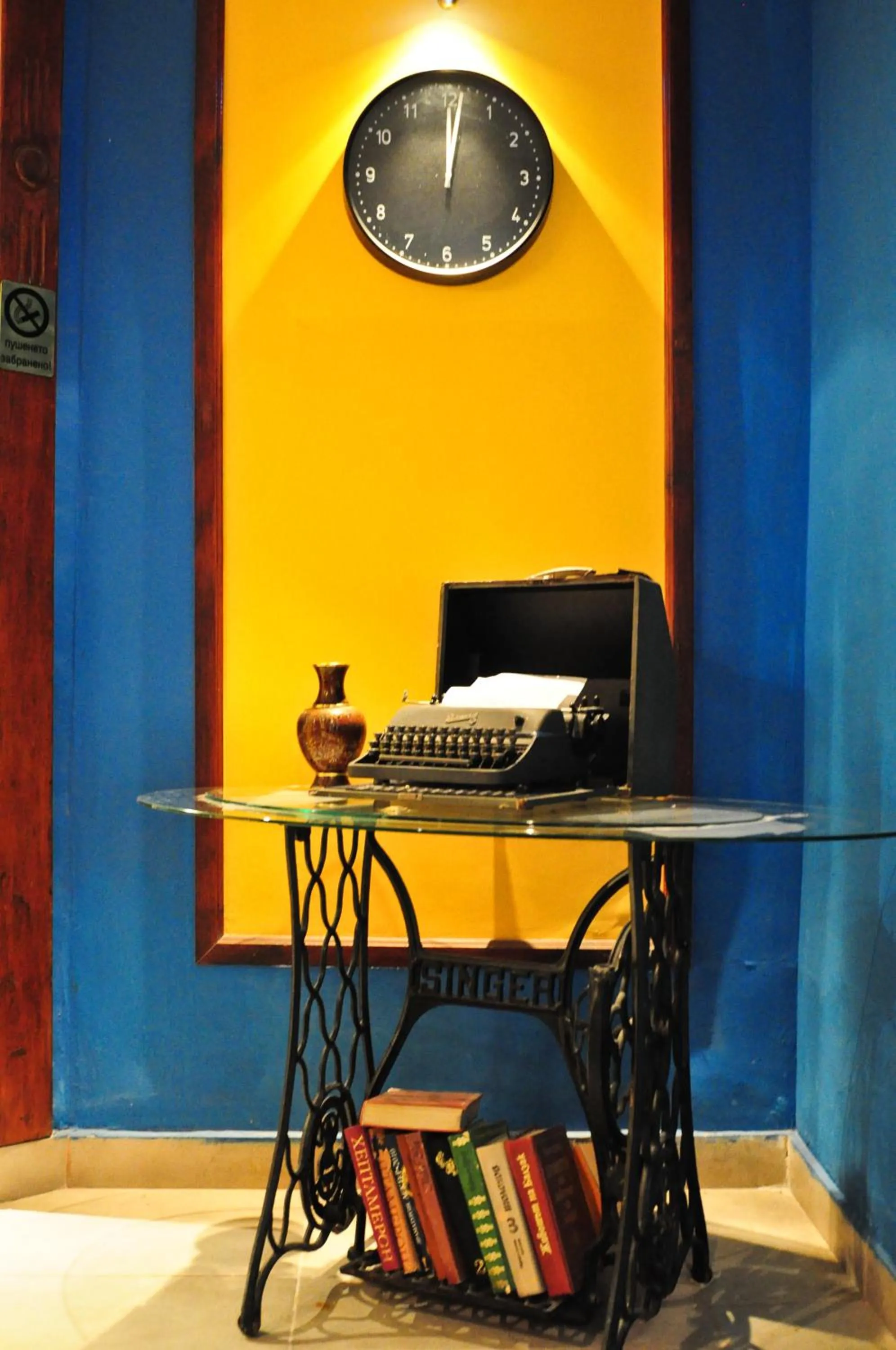 Decorative detail in L'Opera Guest House