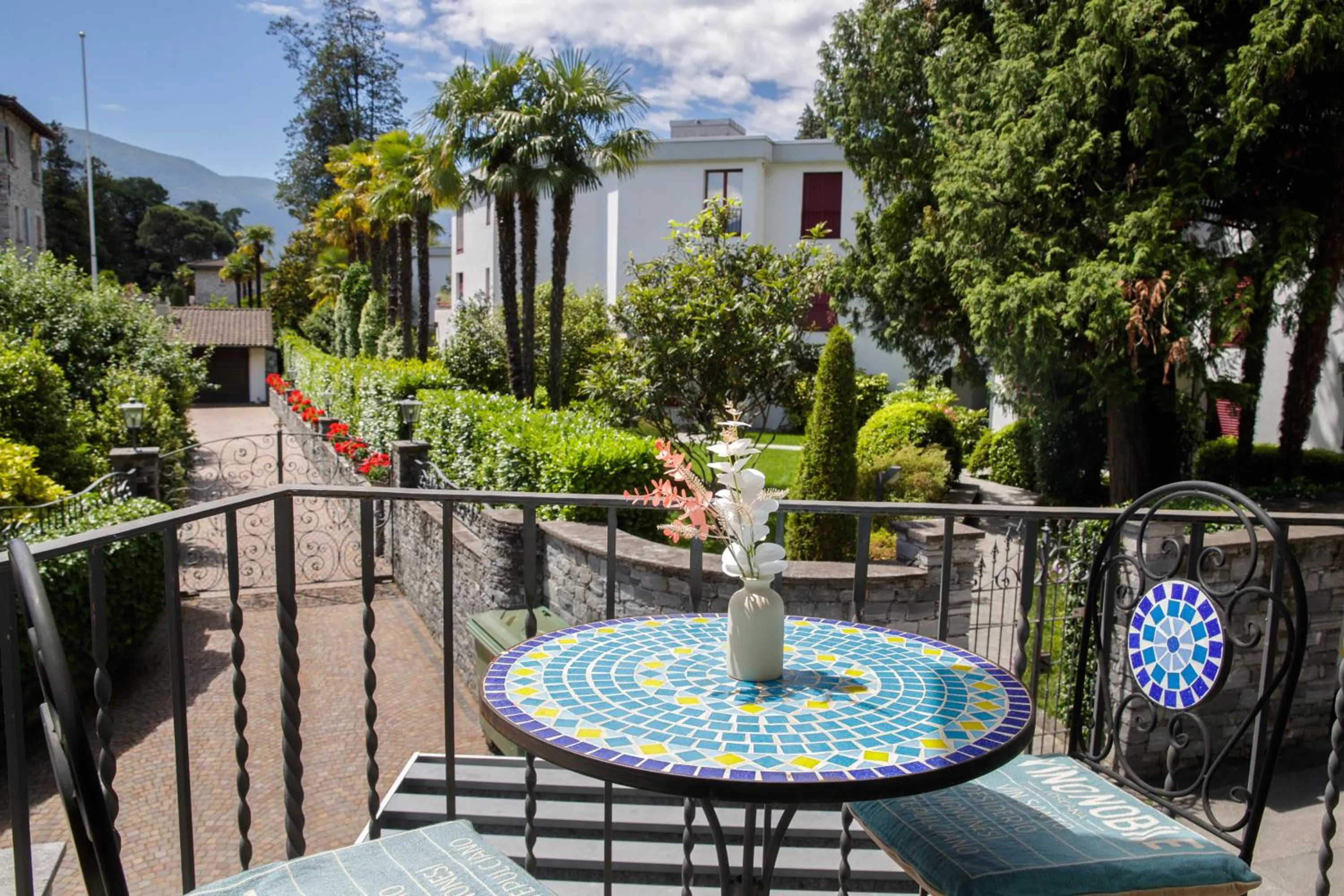 Garden view in Albergo Mirador Ascona