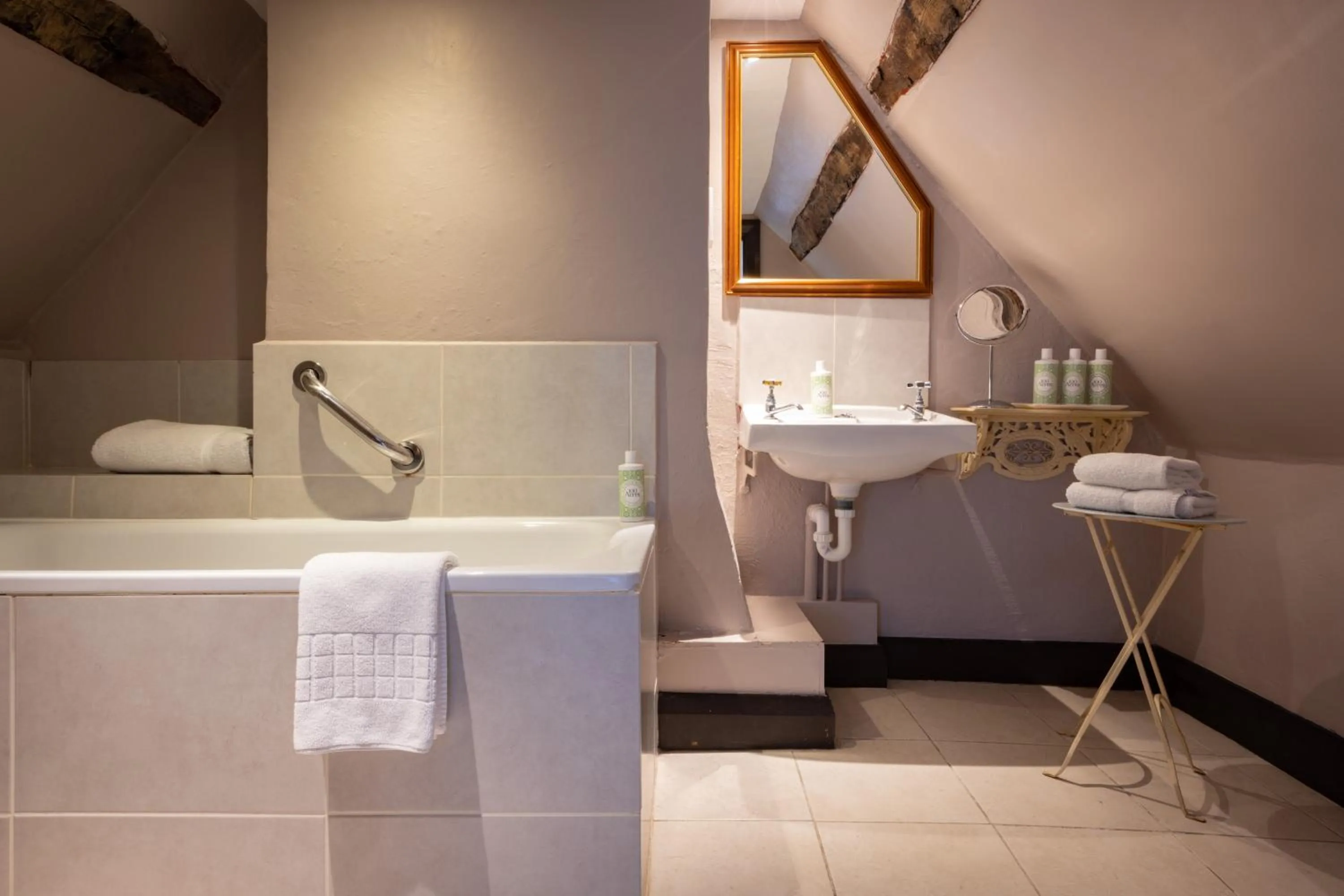 Bathroom in Master Builder's House Hotel