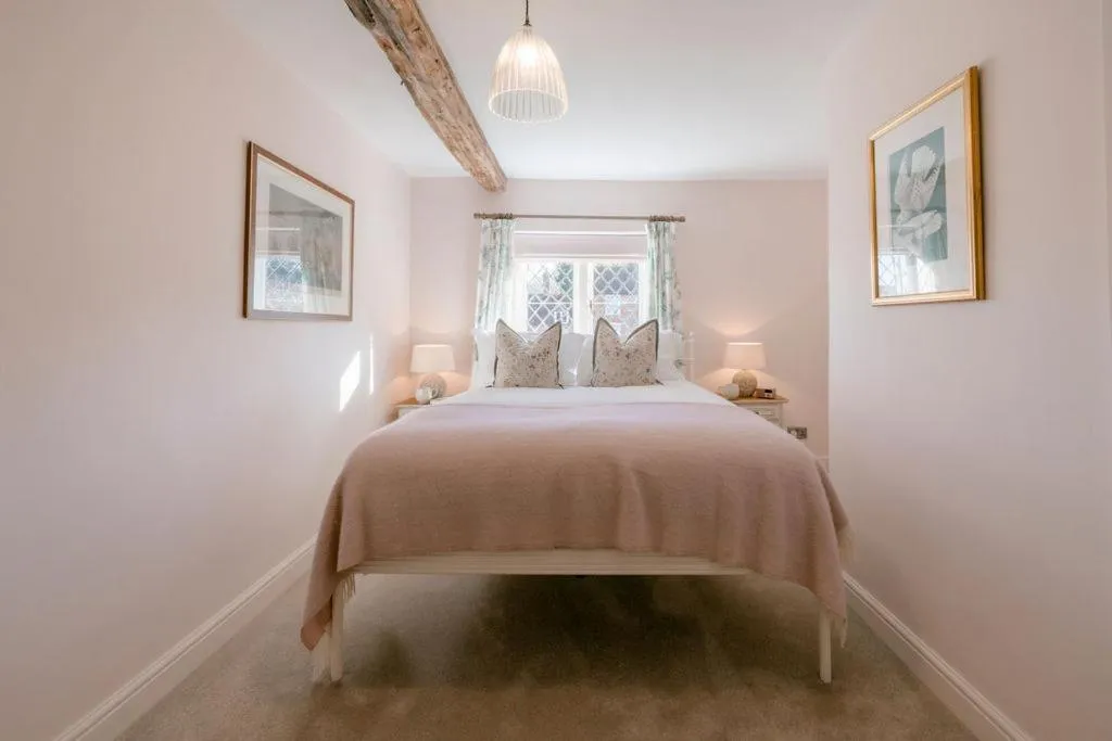 Bedroom, Bed in Master Builder's House Hotel