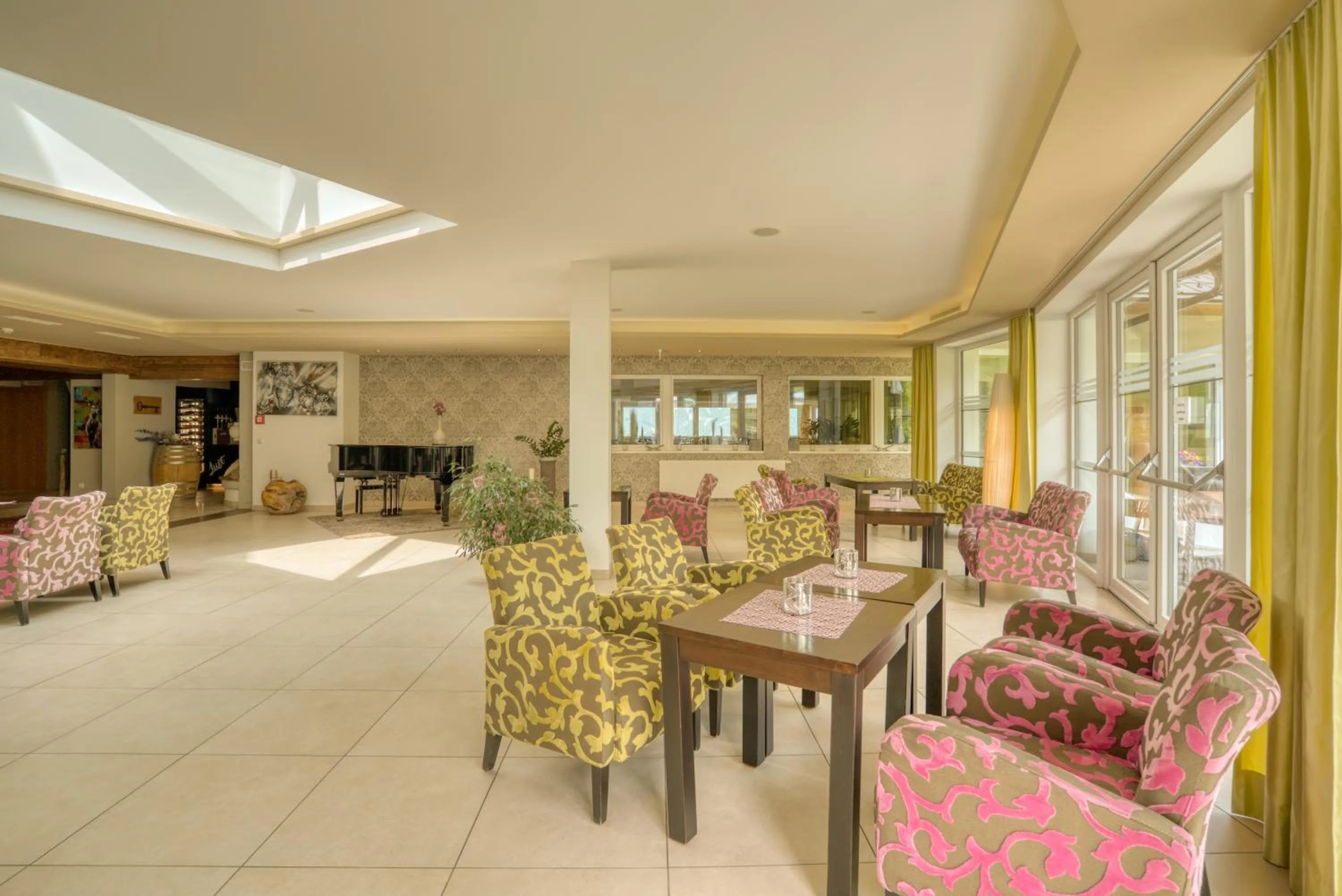 Lobby or reception in Alpinresort Schillerkopf