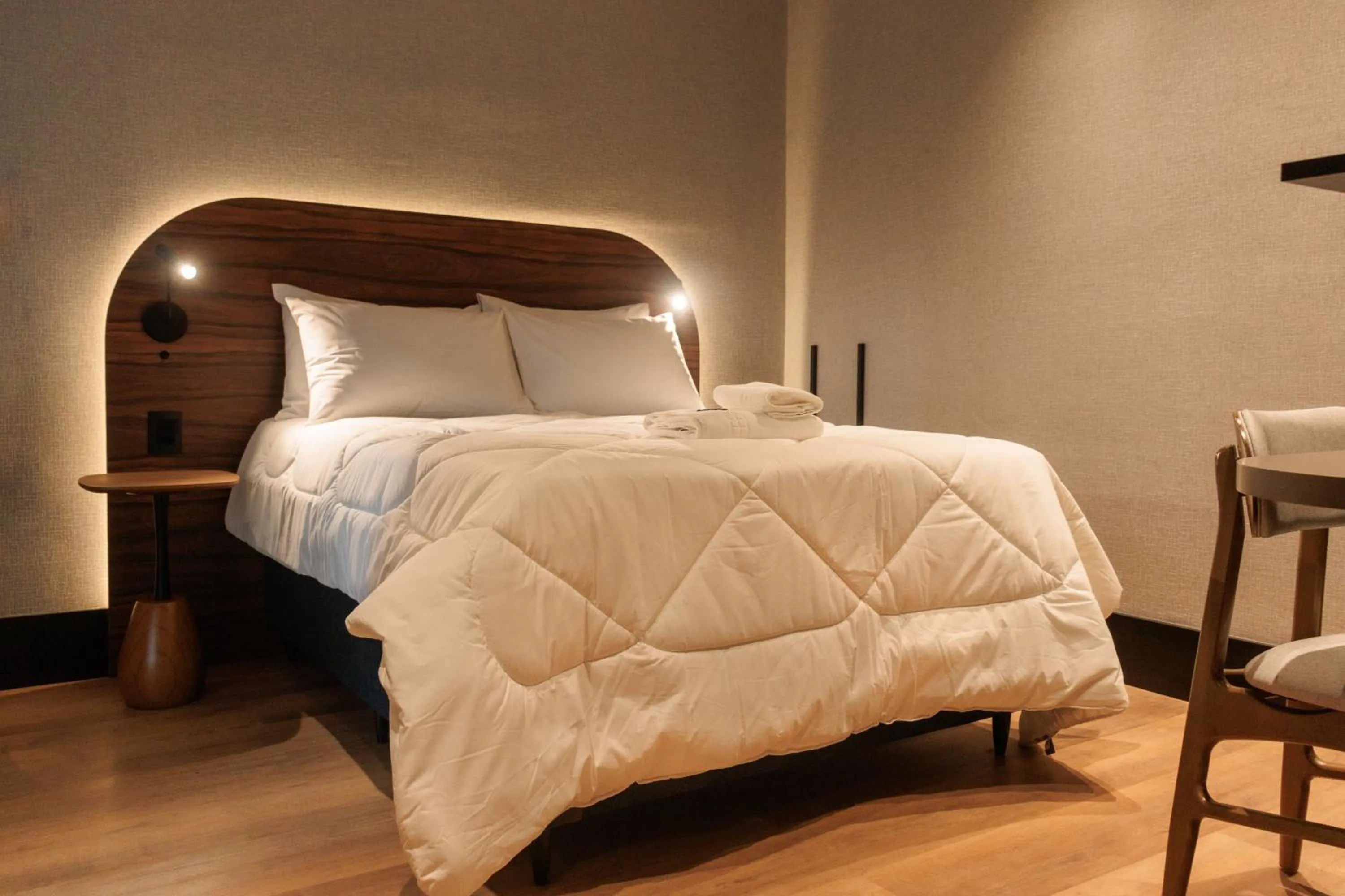 Bed in Zallon Hotel Executivo