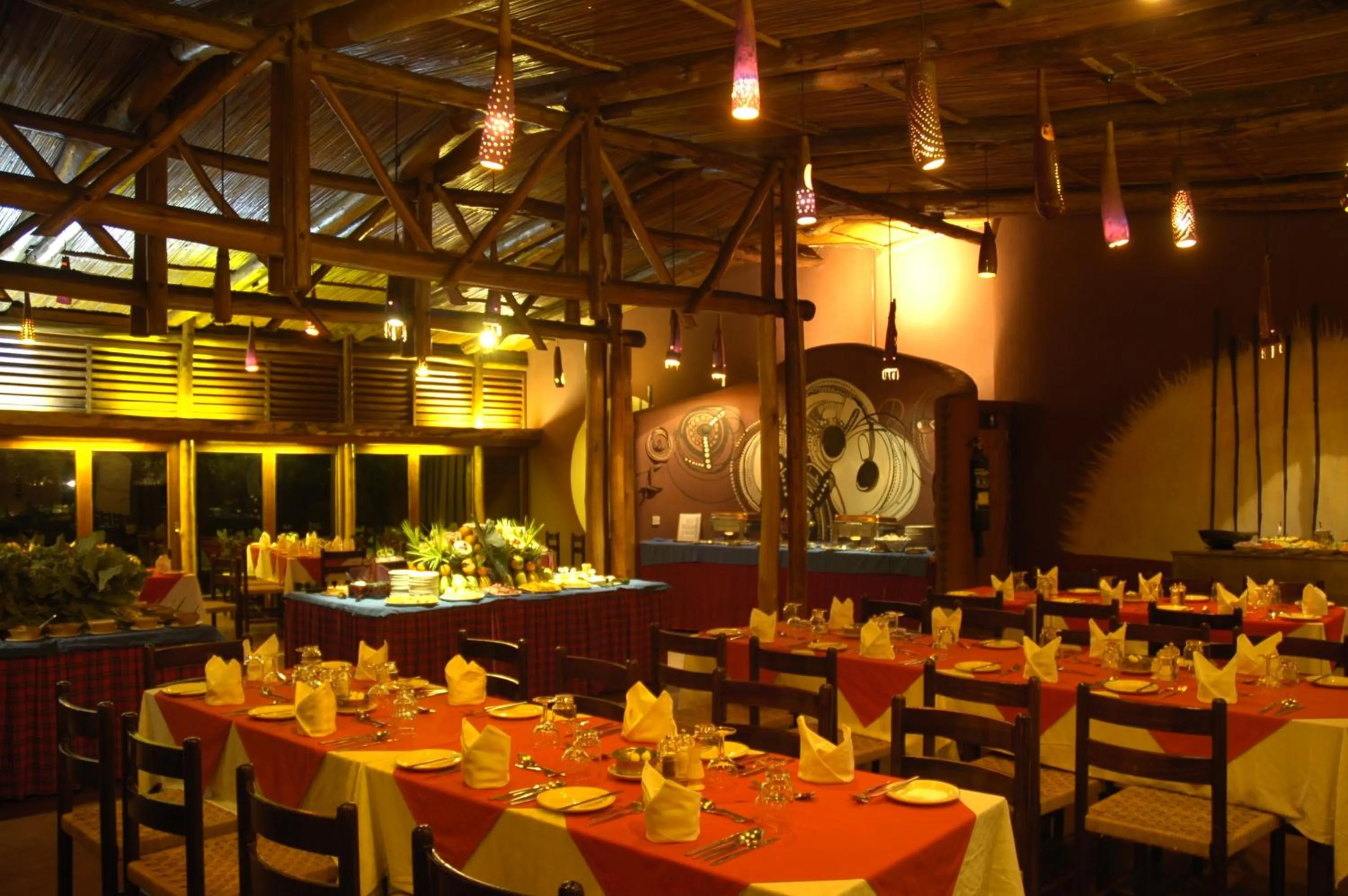 Restaurant/places to eat in Amboseli Serena Safari Lodge