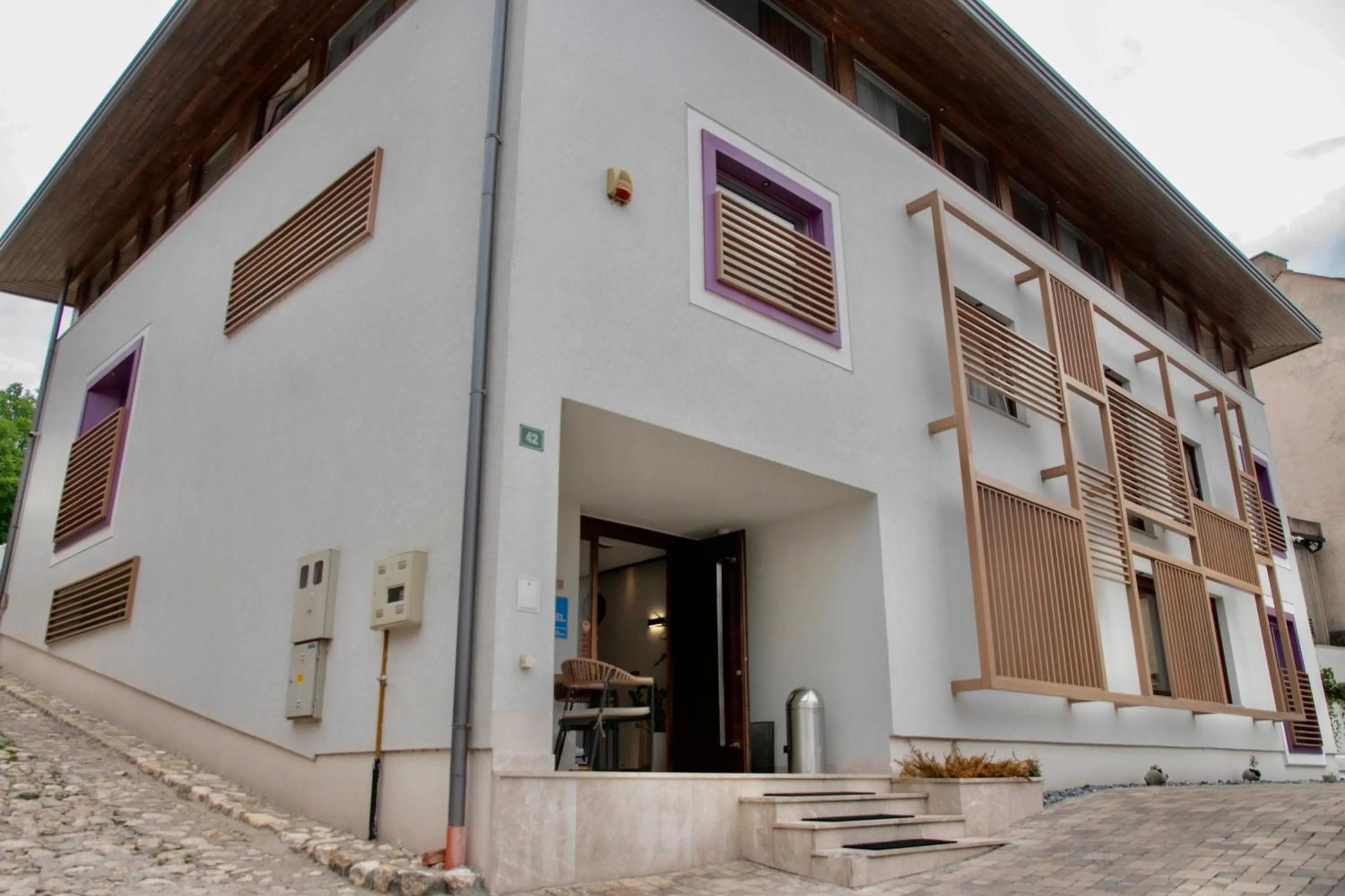 Property building in Hotel Boss