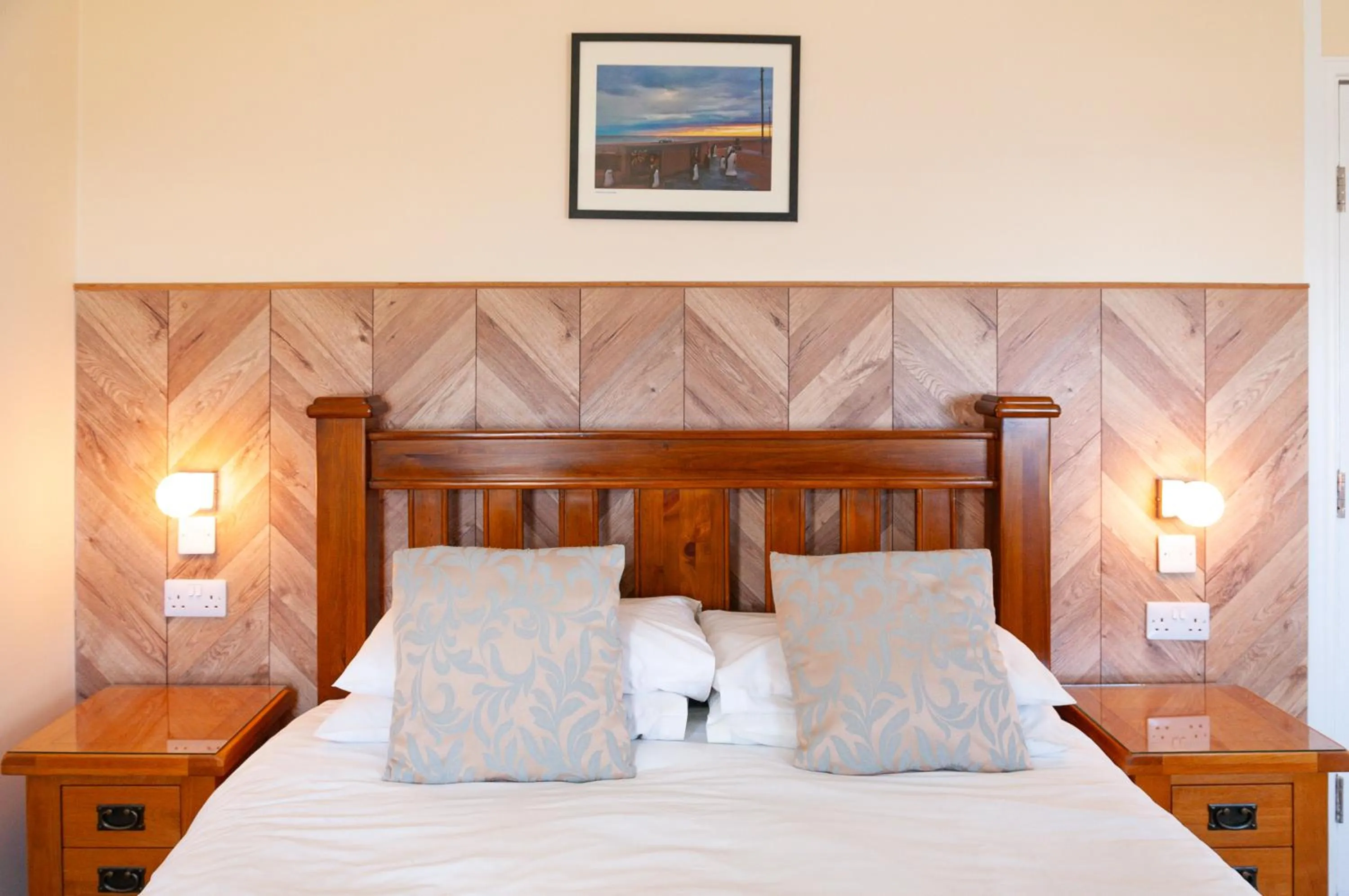 Bed in Claxton Hotel