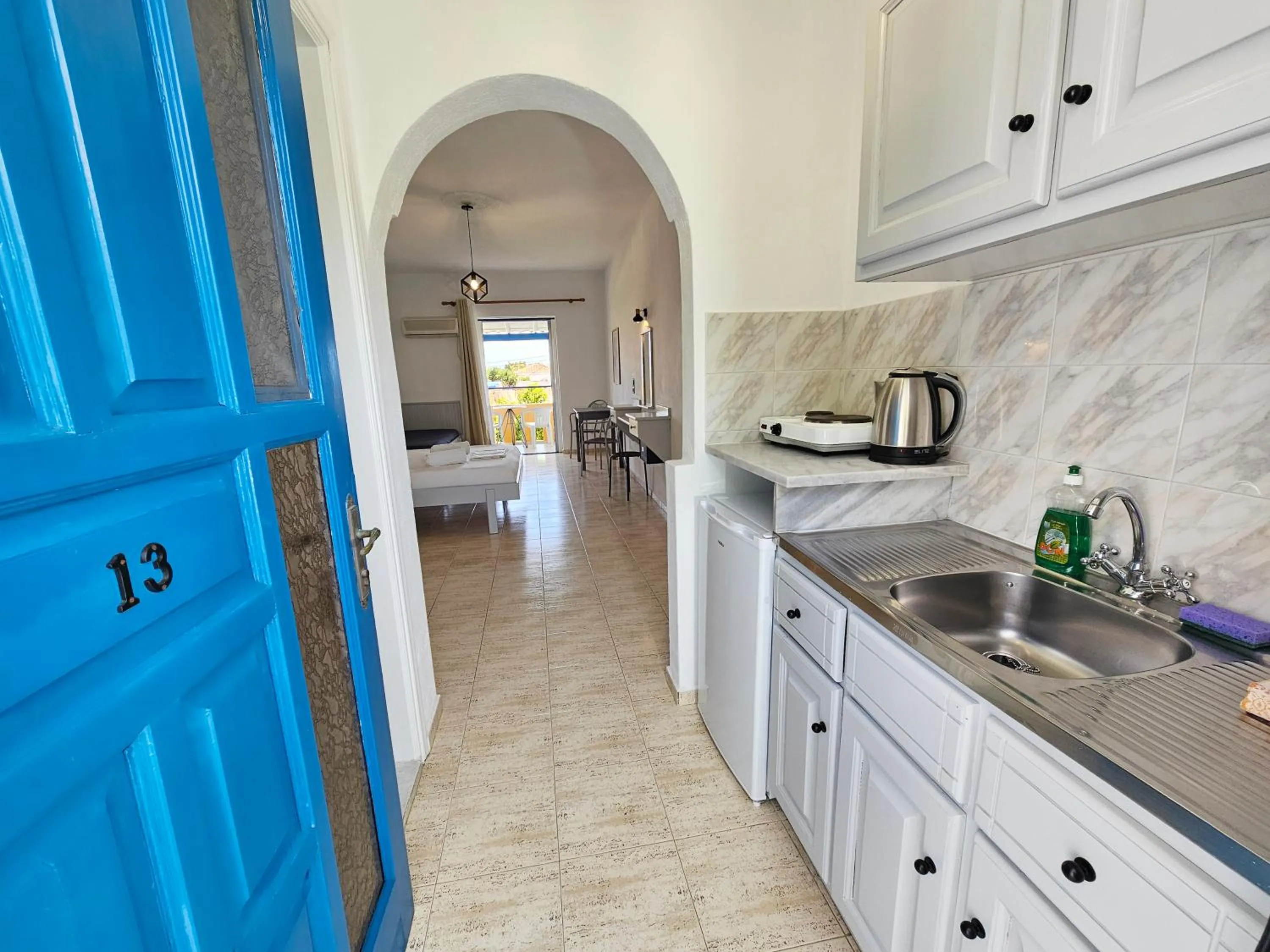 Kitchen or kitchenette in Pavlis Studios Kampos