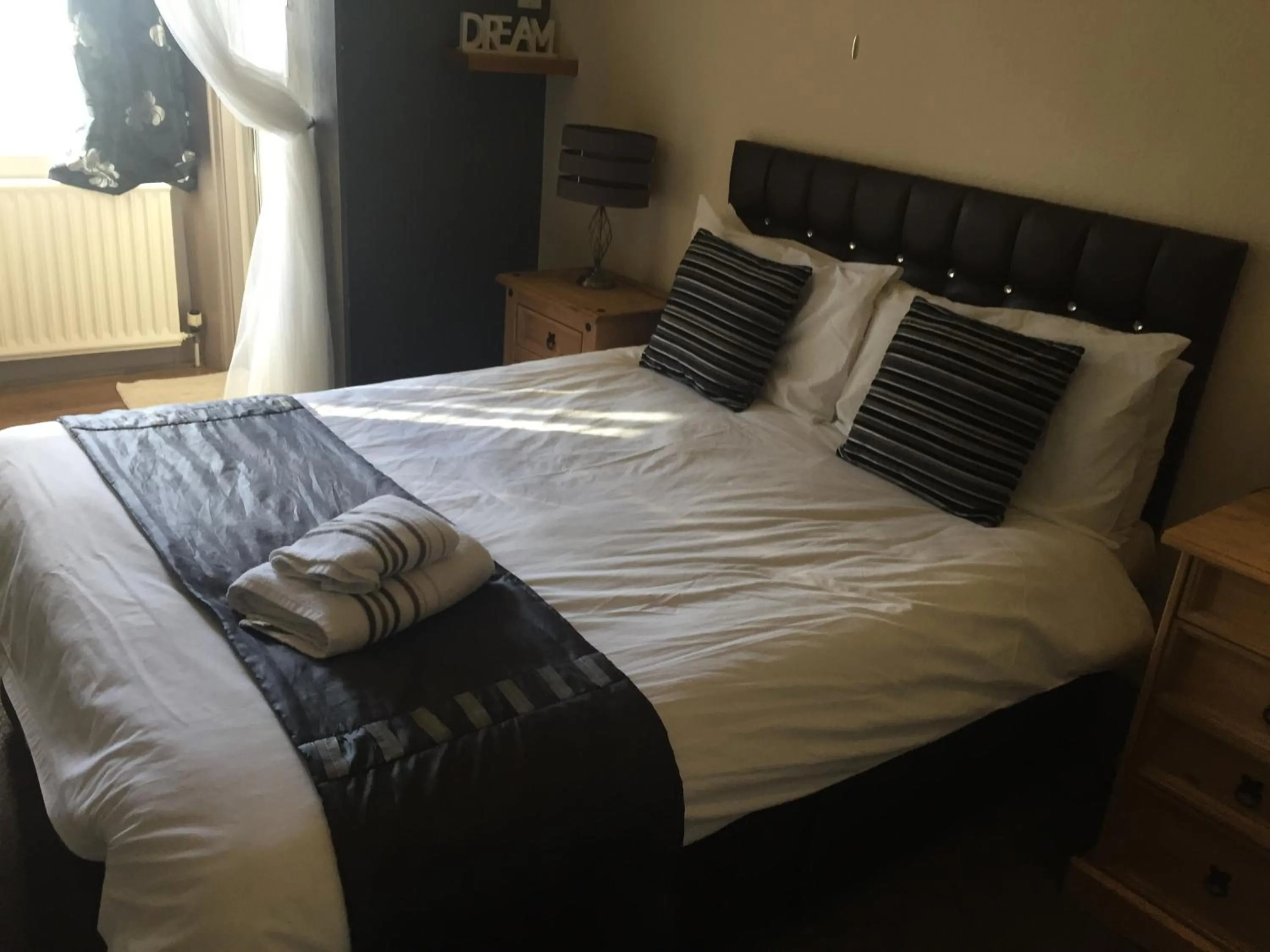 Dimple Well Lodge Hotel