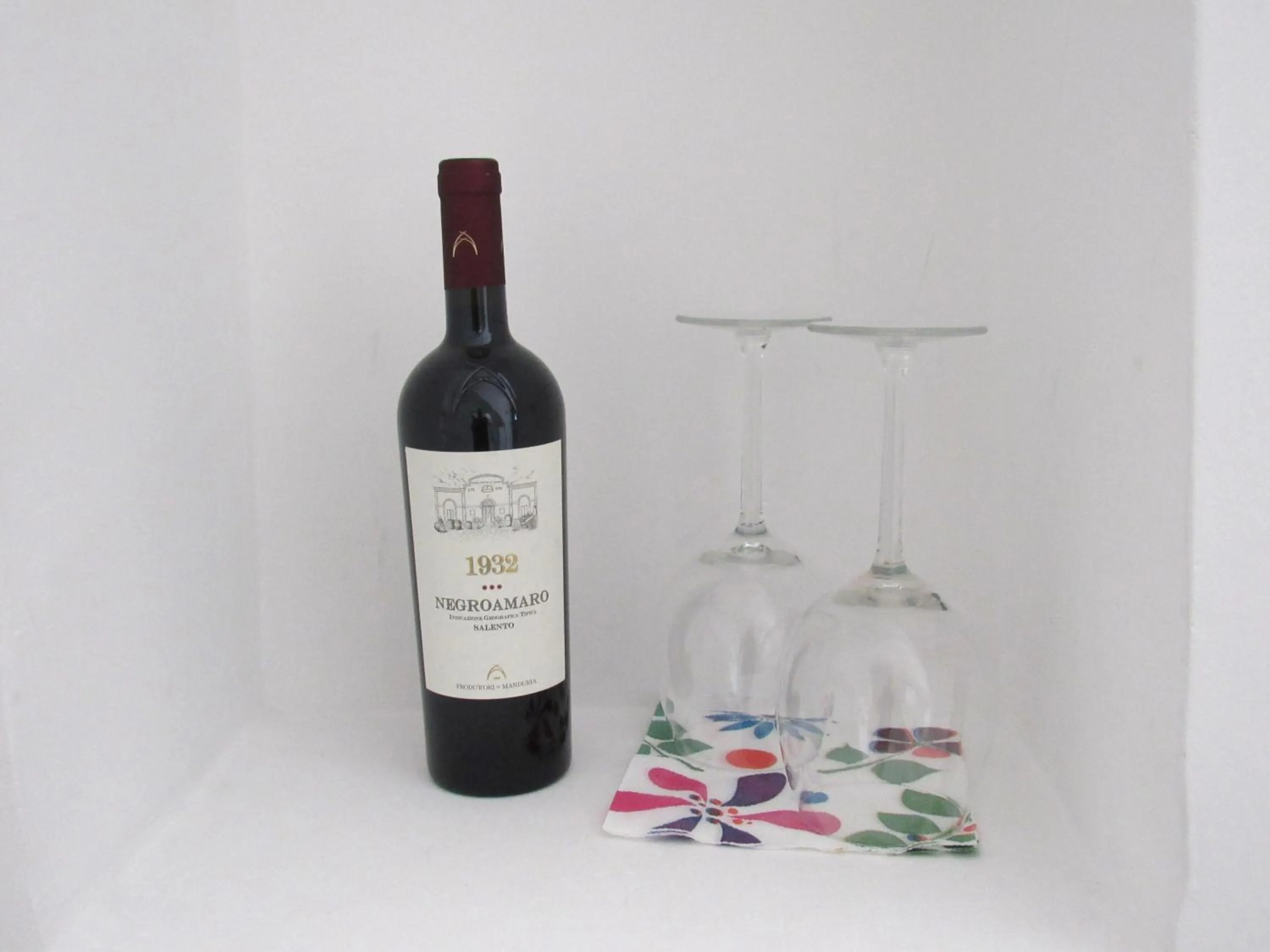 Decorative detail in Vicolo Fiorito B&B