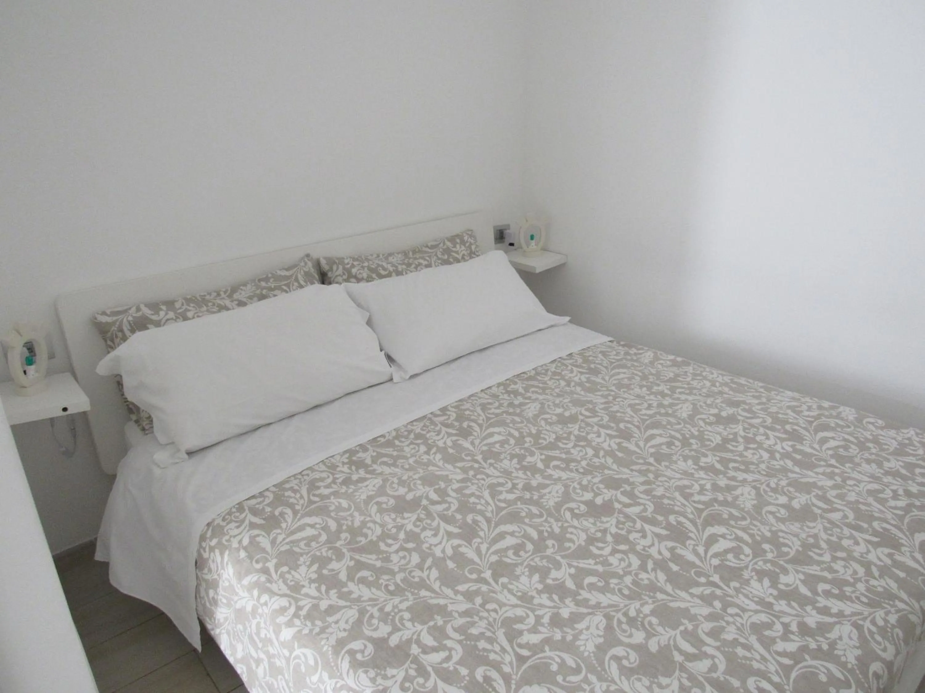 Bed in Vicolo Fiorito B&B