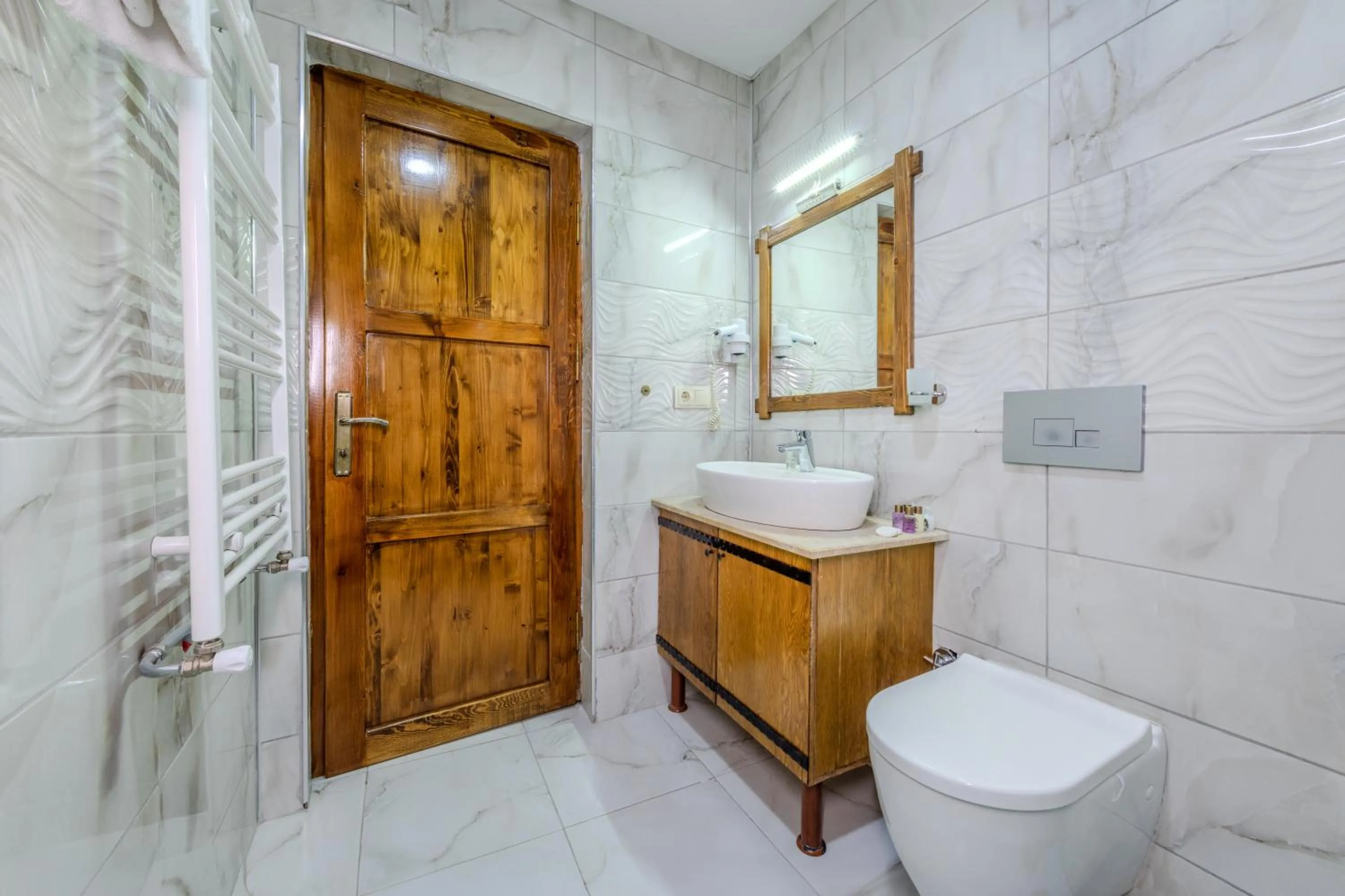 Shower in Çakıltaşı Evi Otel Spa