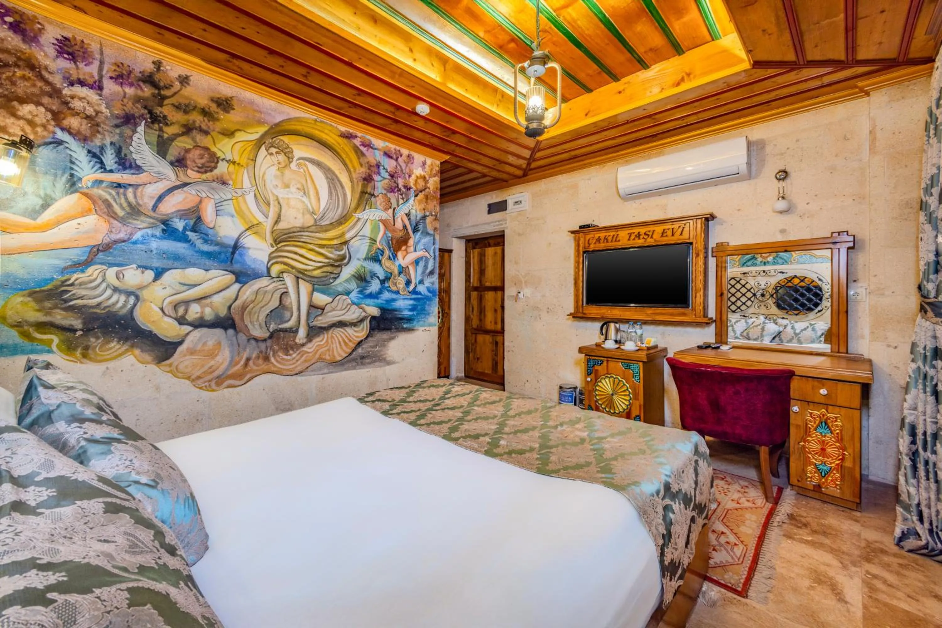 Bed in Çakıltaşı Evi Otel Spa