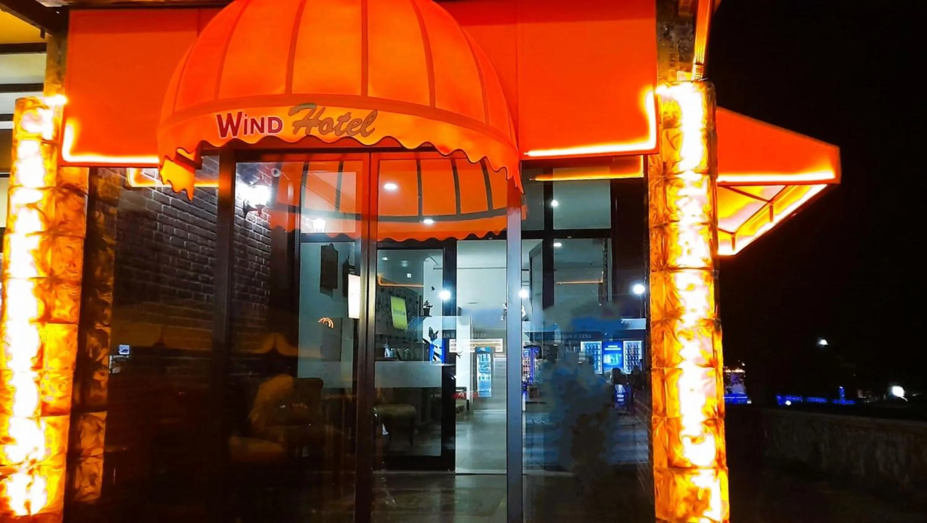 Night in WİND HOTEL