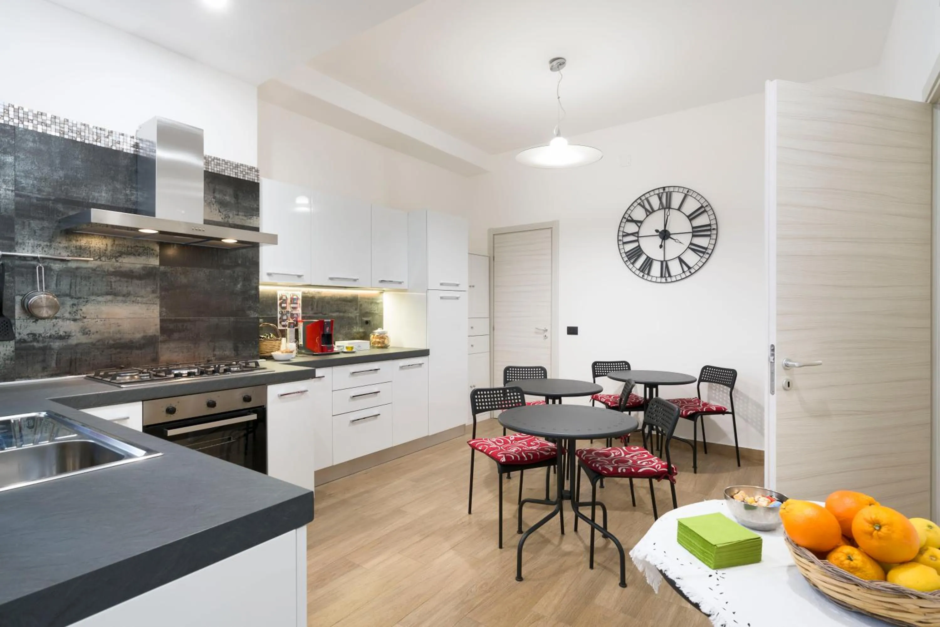 kitchen in Il Tempio di Athena - Cultura e Relax a Siracusa