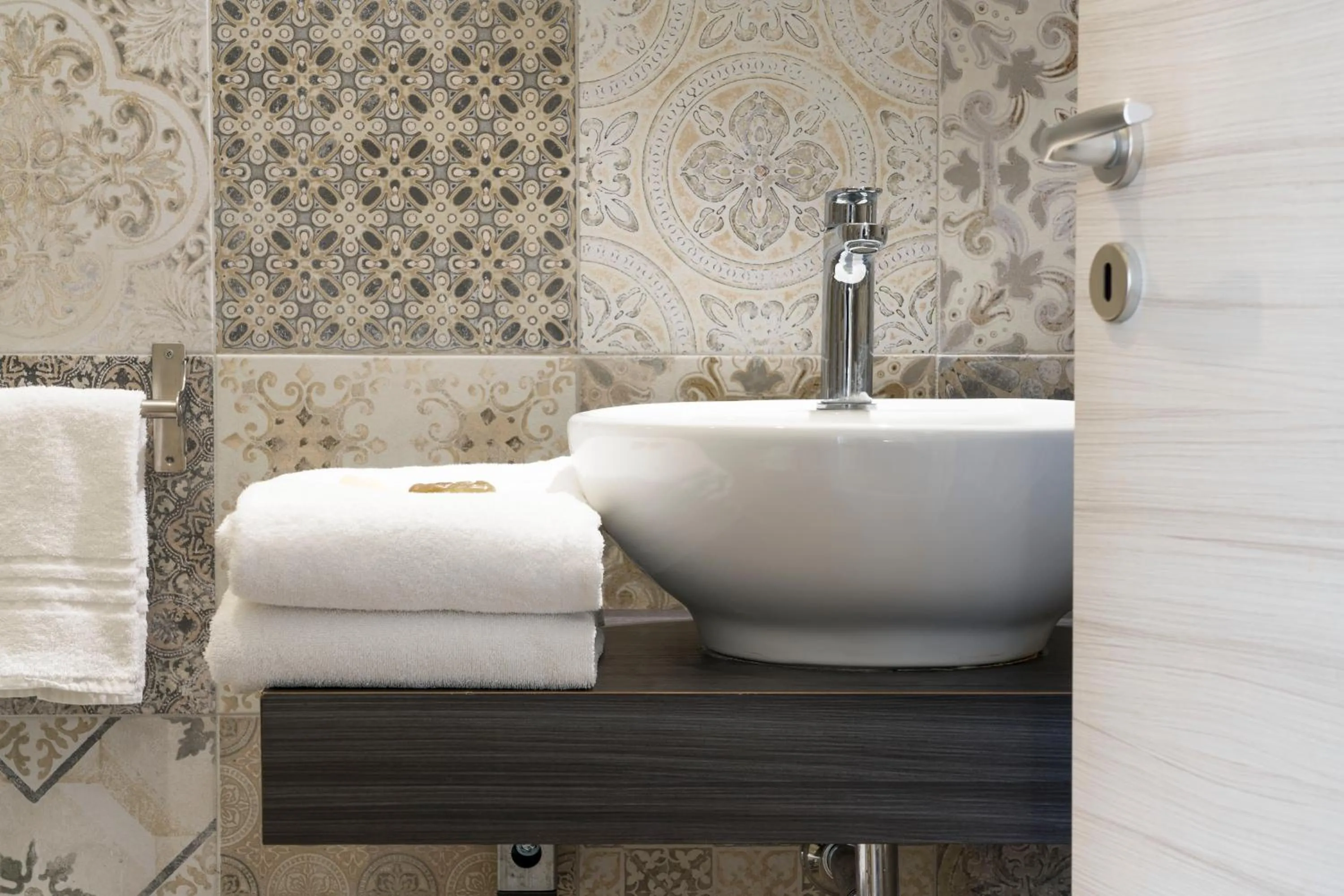 Bathroom in Il Tempio di Athena - Cultura e Relax a Siracusa